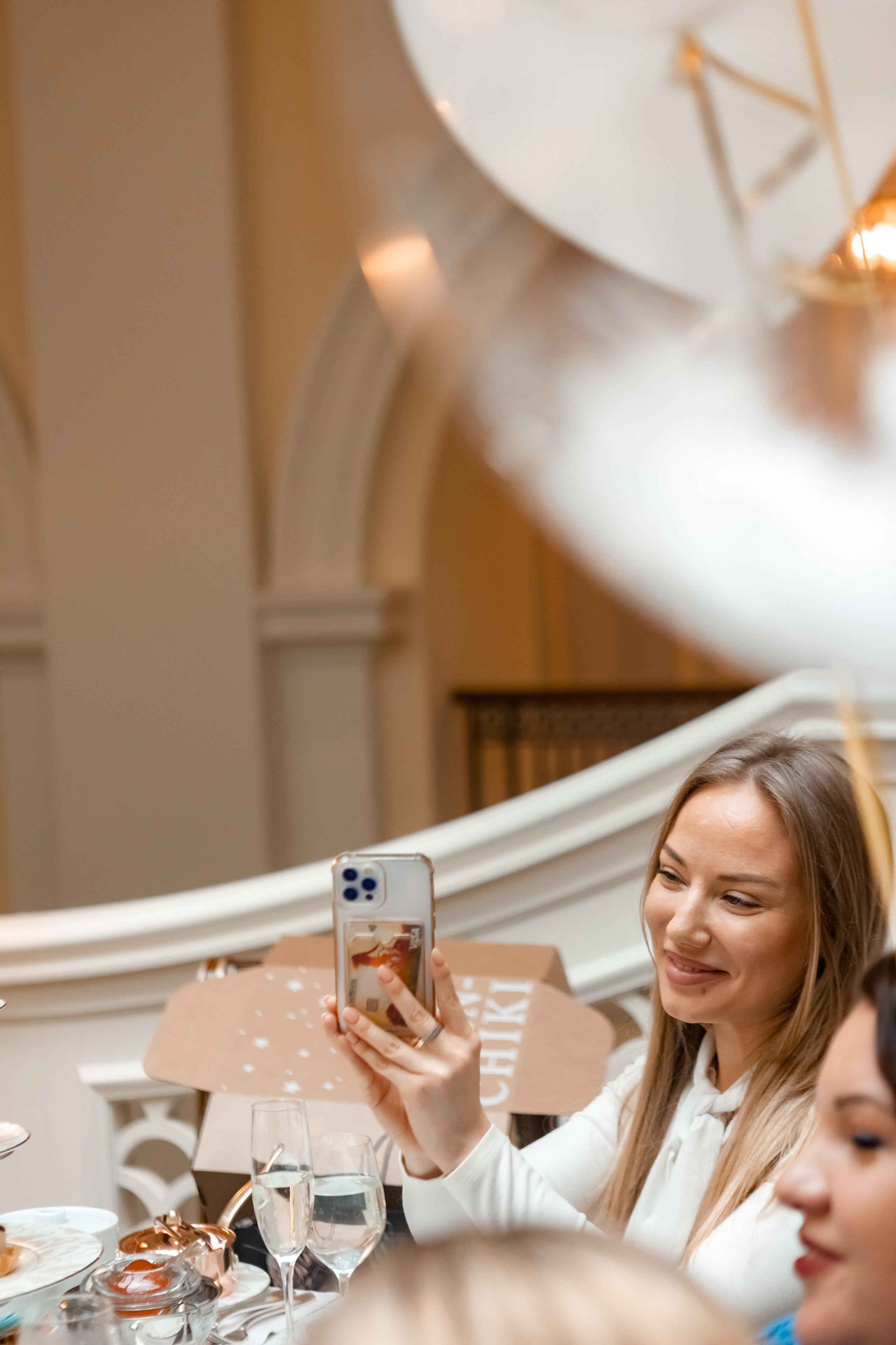 Бранч в Four Seasons. Главная