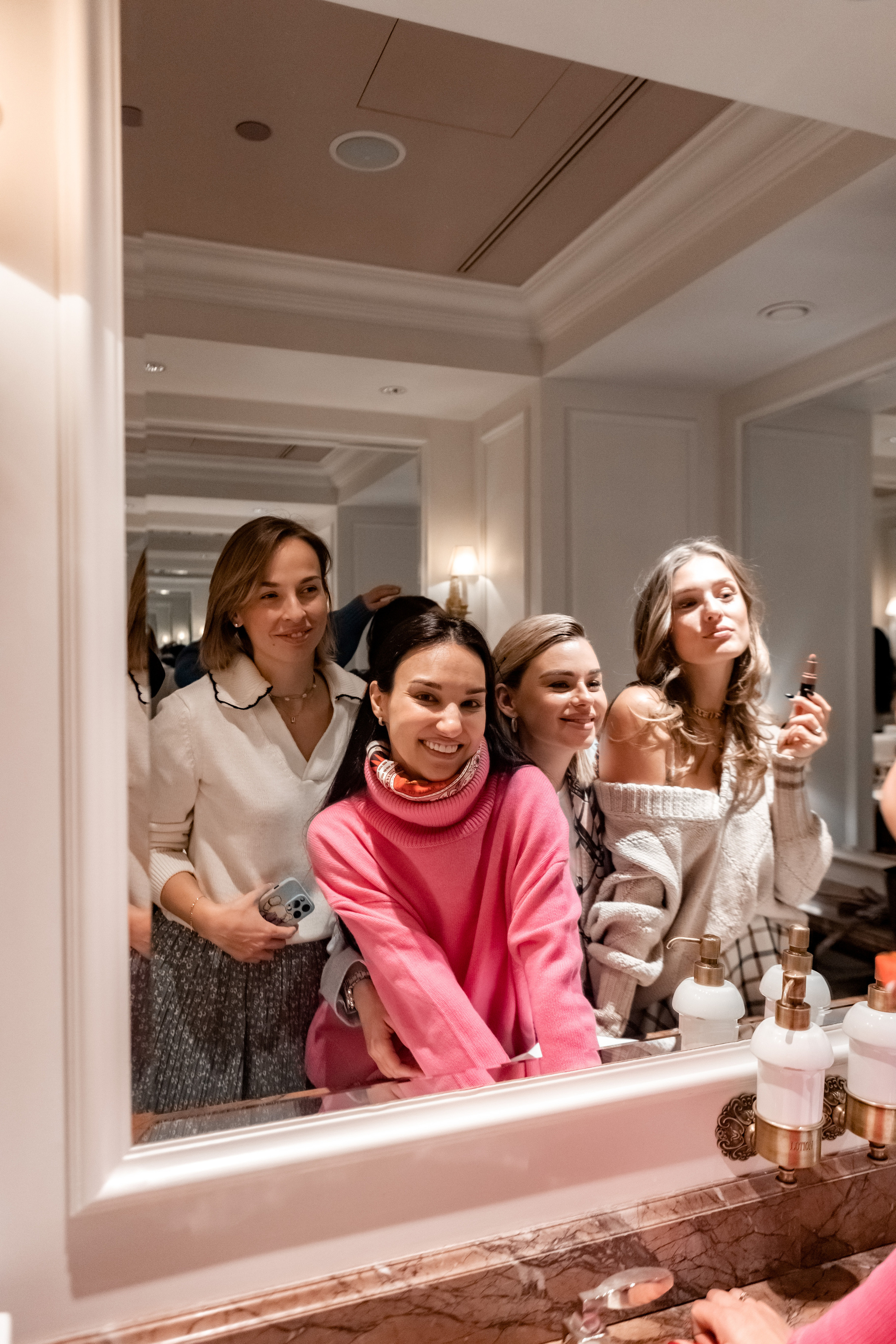 Бранч в Four Seasons. Главная