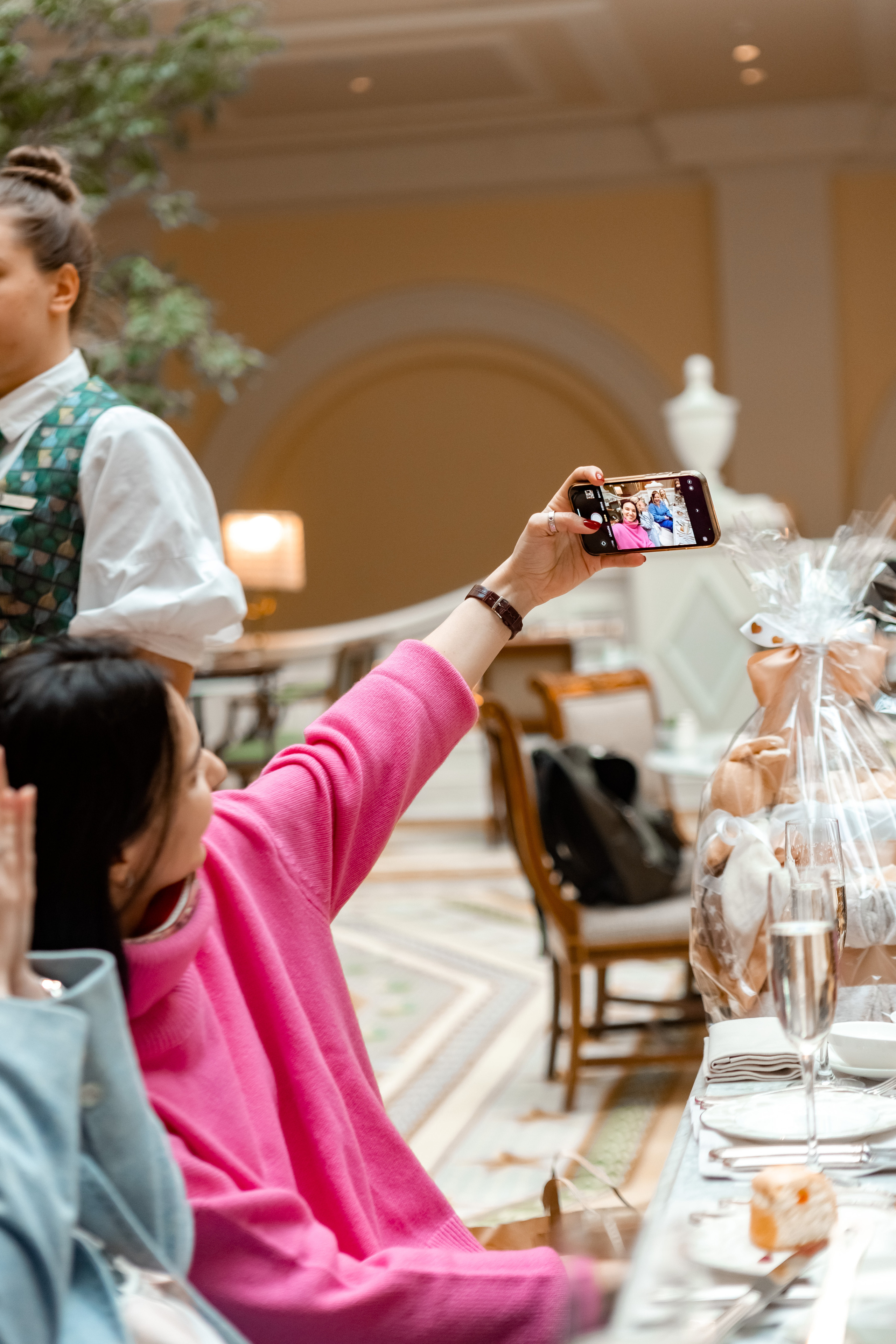 Бранч в Four Seasons. Главная