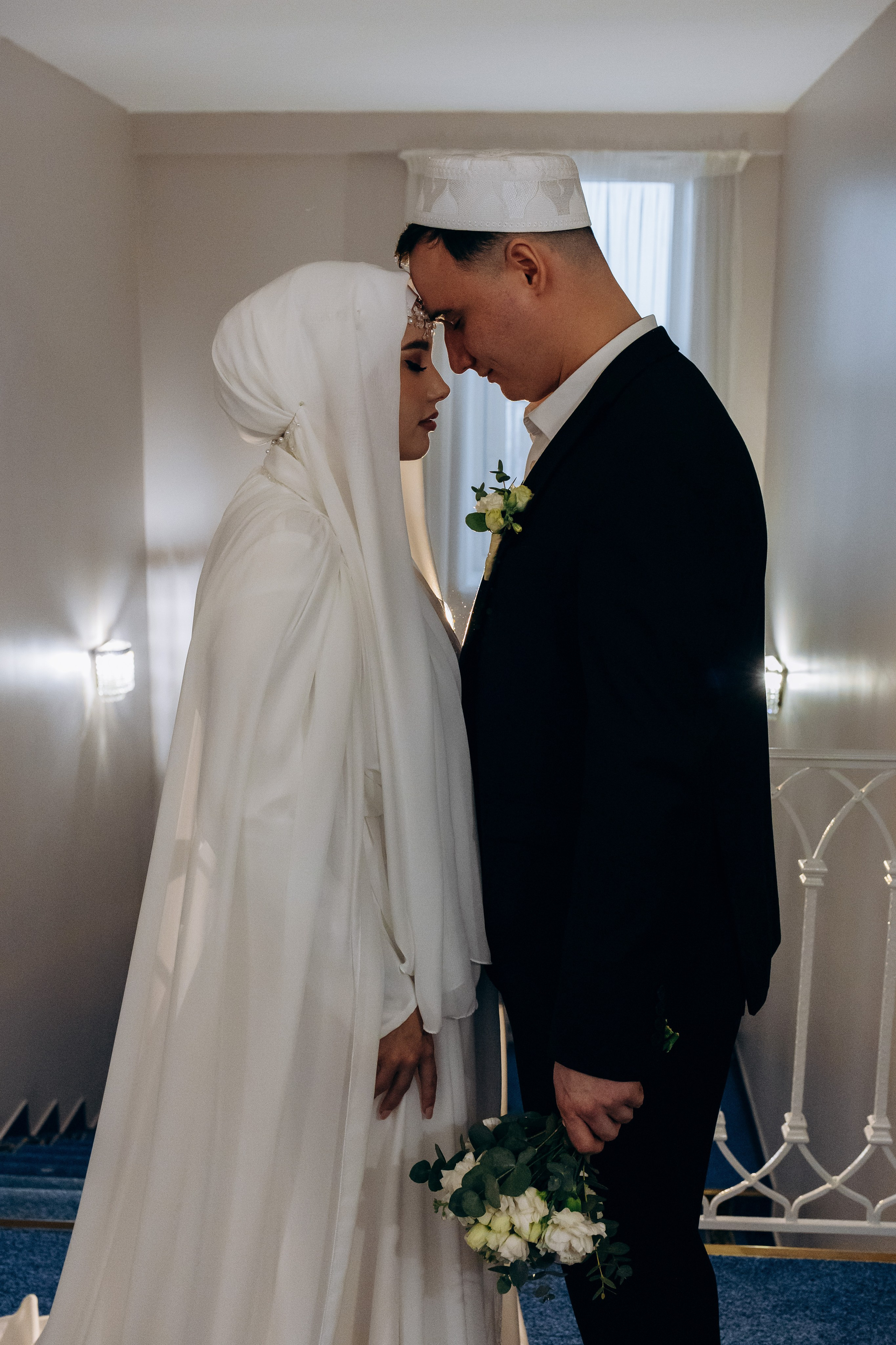 никах в мечети Иман Нуры,, фотосессия в мечети Иман Нуры, фотограф на никах в Казани Ranas4you, образ невесты на никах, завязывание платка Казань, платье на никах Казань