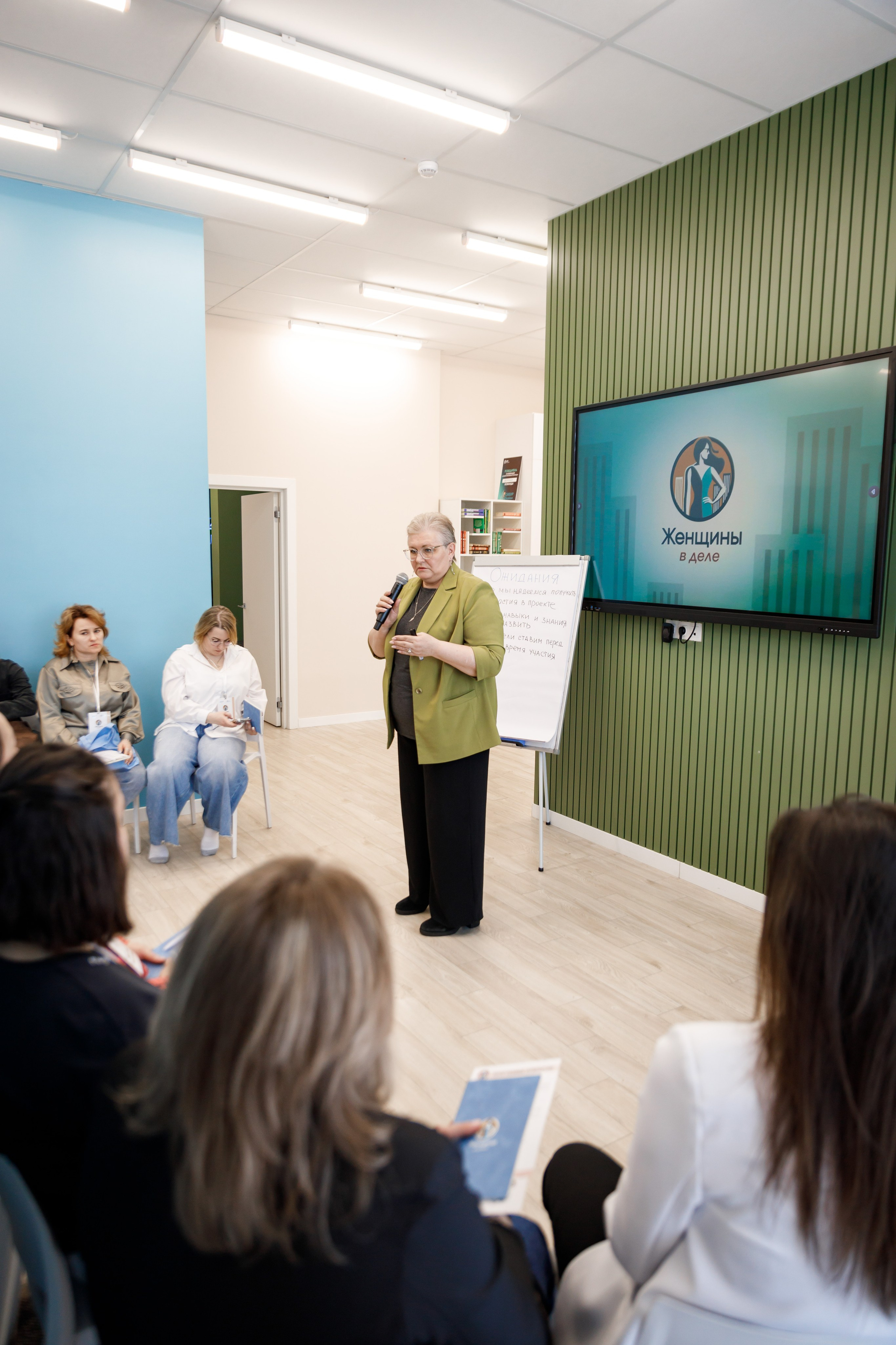 Образовательный проект АГХК «Женщины в деле» в г. Свободном. Фотограф Благовещенск