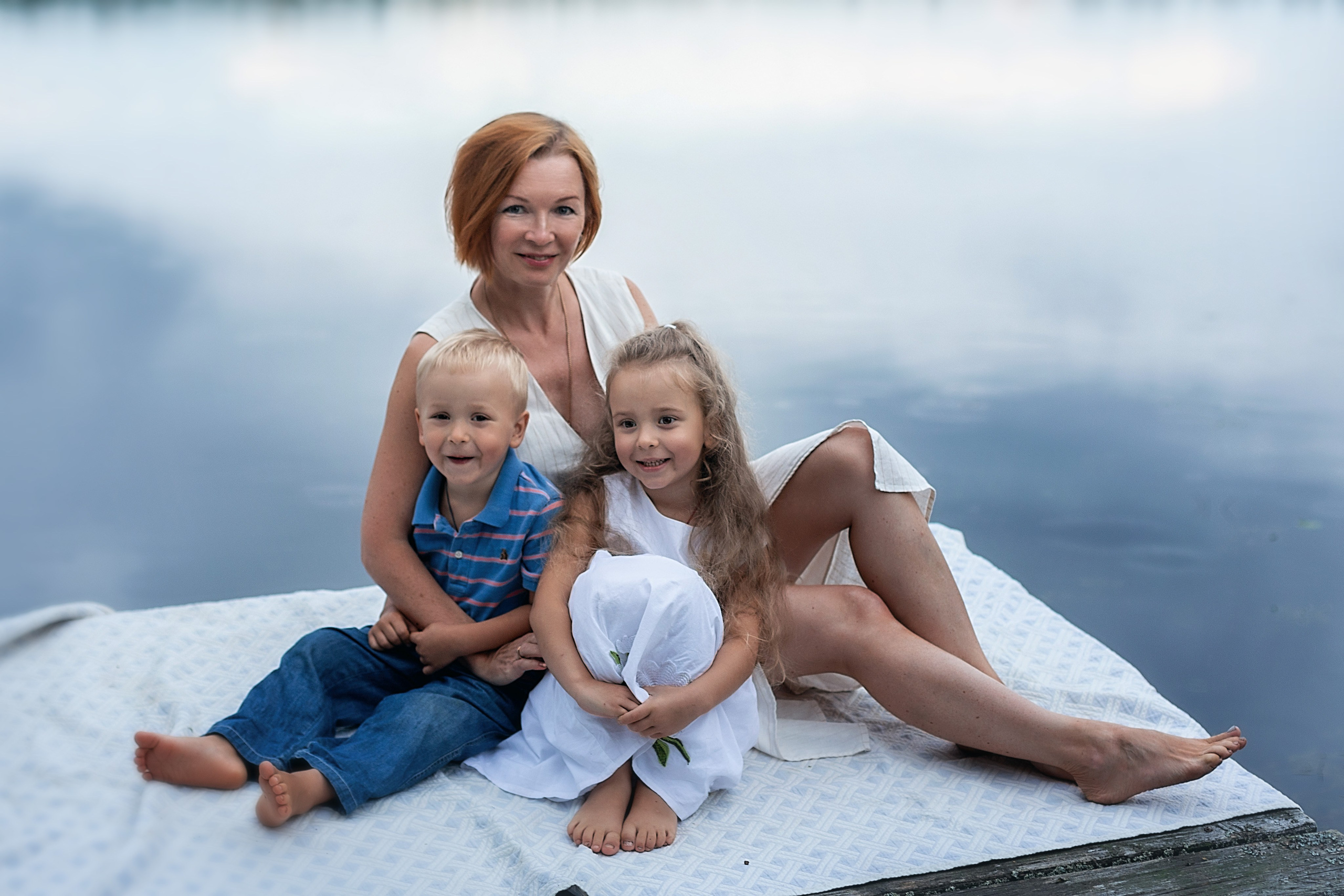 Юлия с дочкой и сыном. Семейный фотограф в Санкт-Петербурге