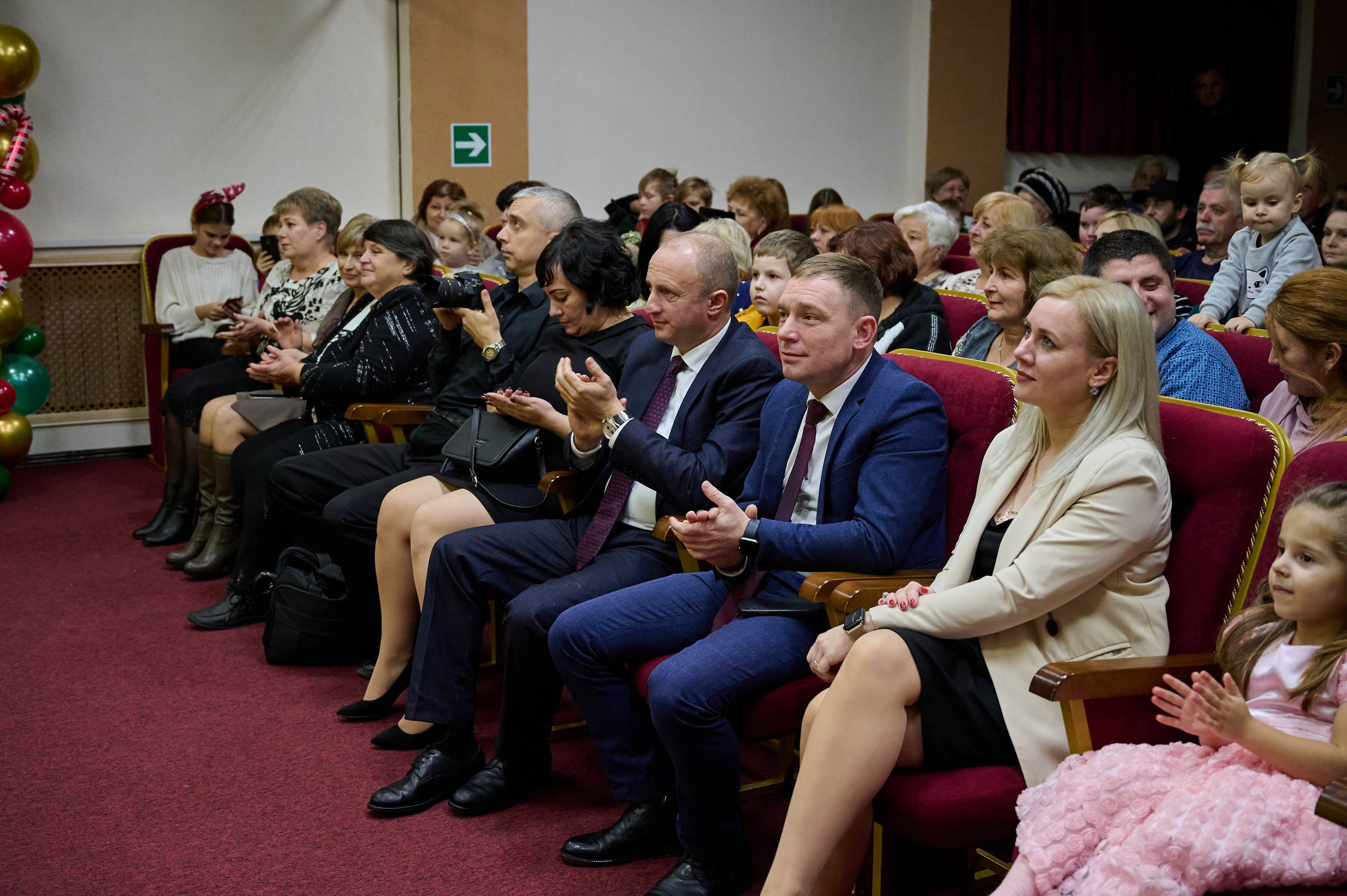 Концерт в ДК с. Виноградное. Жизнь курорта Кабардинка в фотографиях