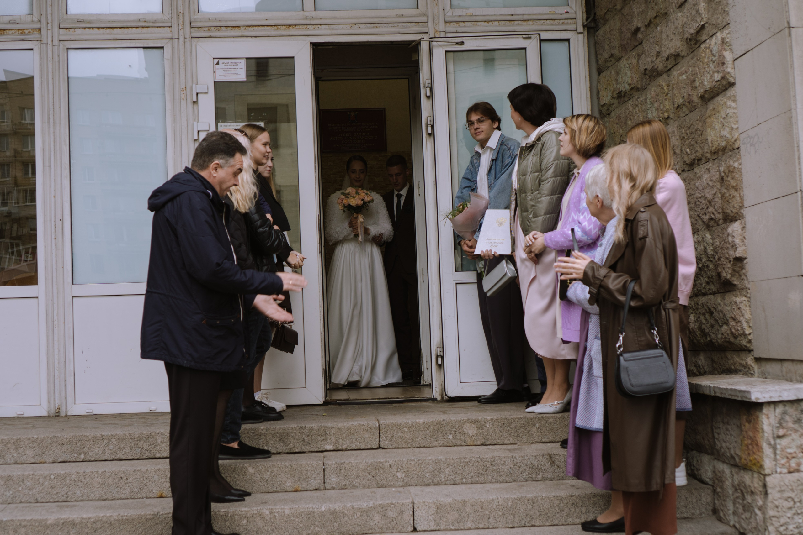 РЕПОРТАЖНАЯ СЬЕМКА В ЗАГСЕ. Профессиональный фотограф, Санкт-Петербург — Виктория Богомолова