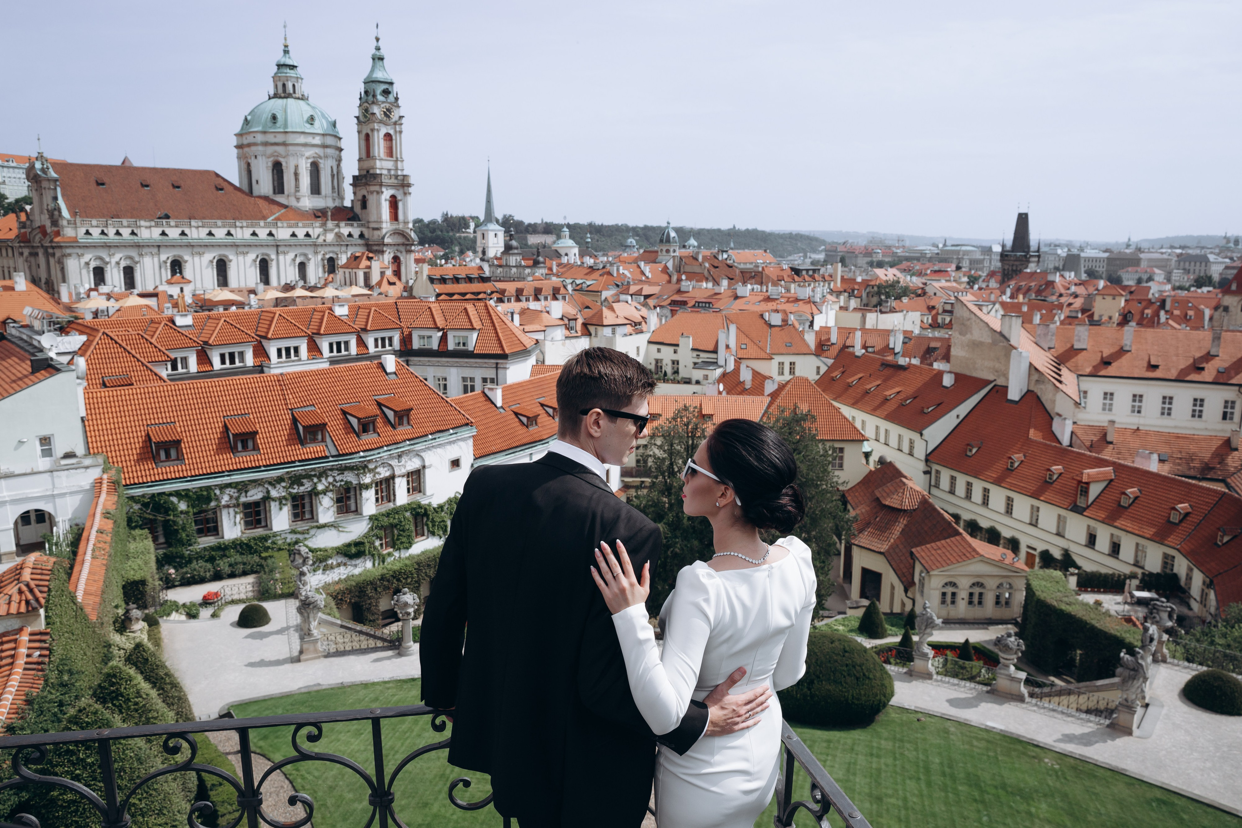 Svatební fotograf Praha | Elegantní focení | EltoPhoto