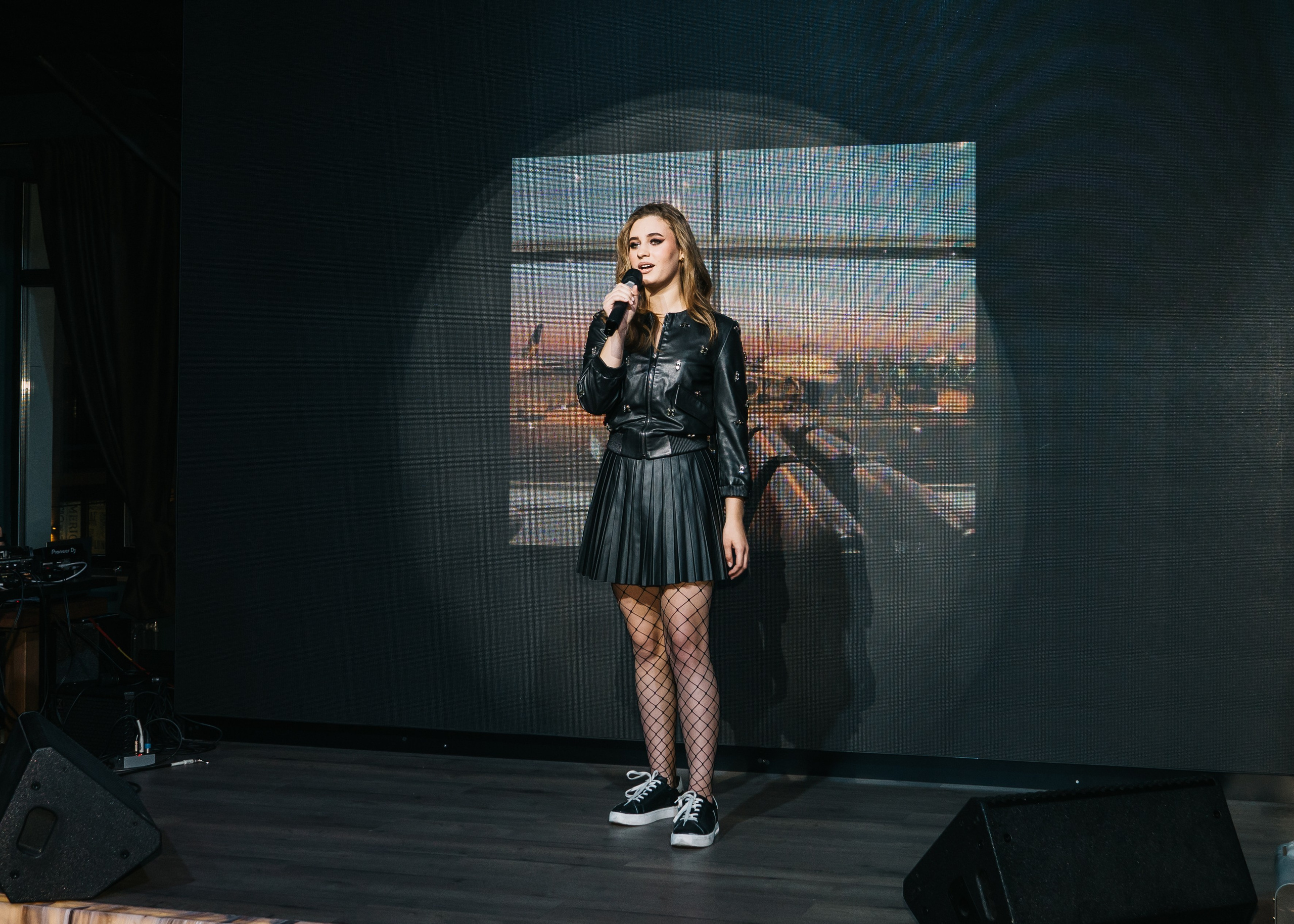 Лаборатория вокала Юлии Свердлик. Женский фотограф в Москве Анастасия Сидорова