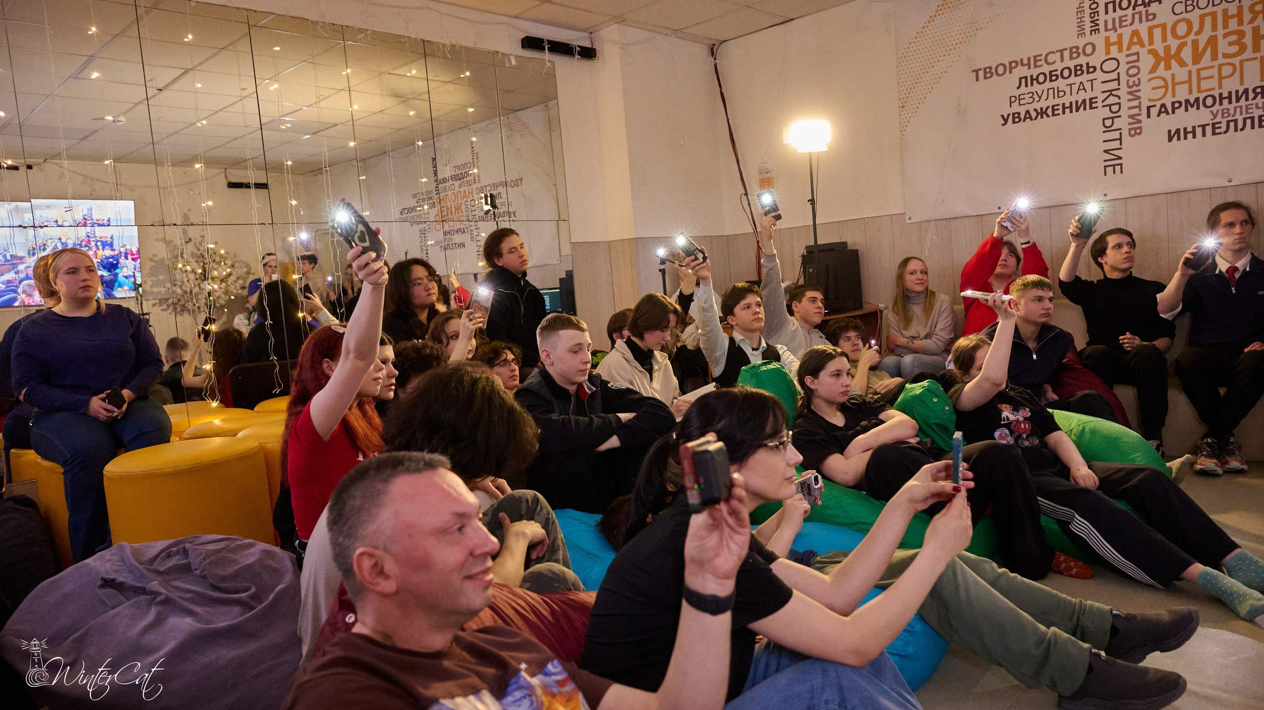 Тёплый Вечер (18.04.26 Чайка). Портретный и репортажный фотограф в Магадане Андрей Нефедов WinterCatPhoto