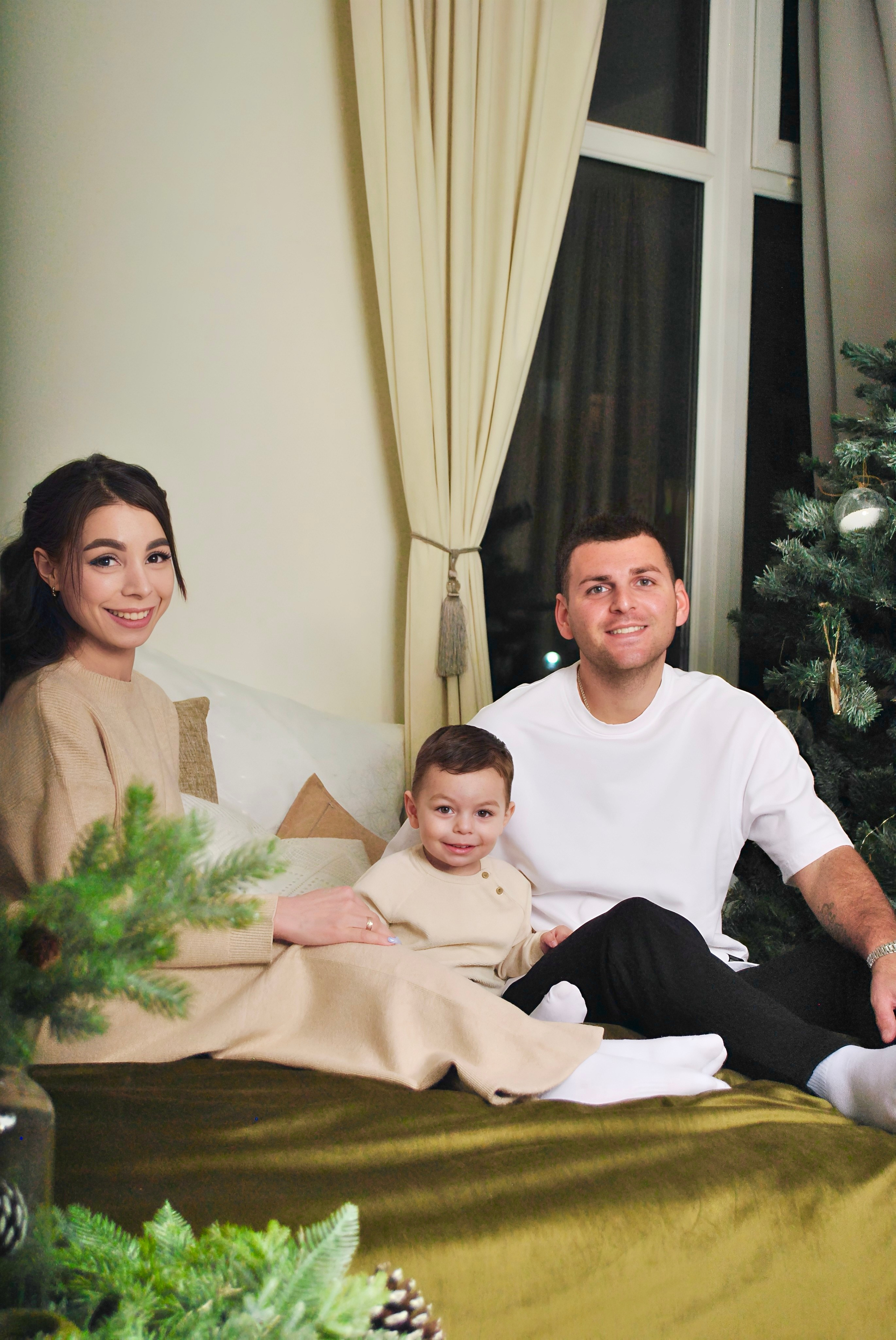 Елена и семья. Фотограф Мария Мусаелян