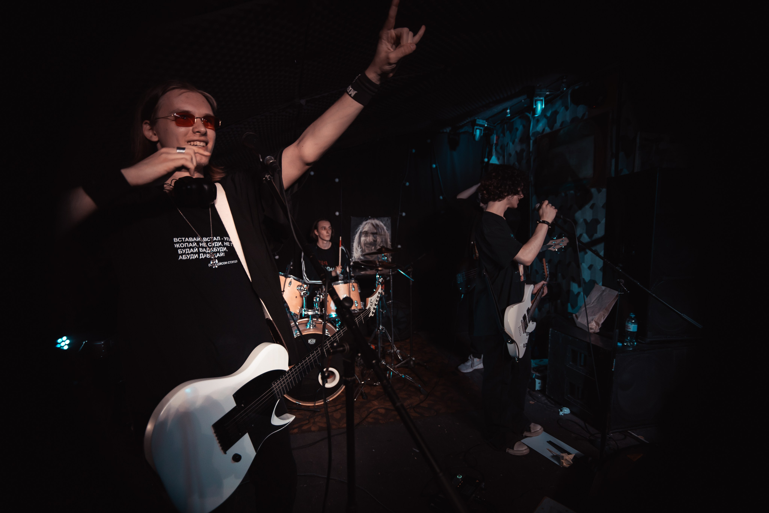 Rose Park. Бар «Дело не в тебе», Красноярск, 20.04.2025. Фотограф Регина Крикунова г. Красноярск