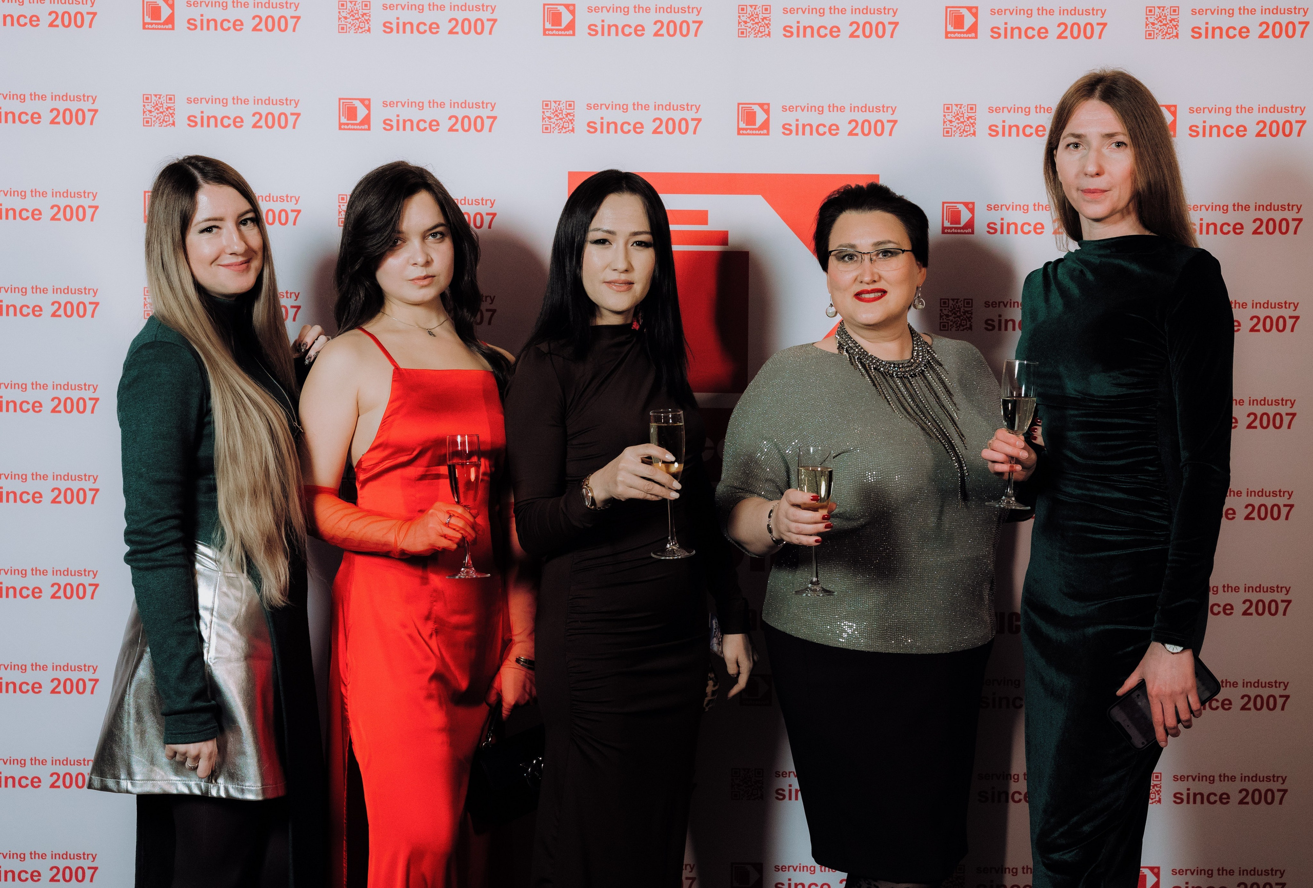 Корпоратив в LOFT HALL. АНДРЕЙ ШИРКАЛИН РЕПОРТАЖНЫЙ ФОТОГРАФ МОСКВА НА КОРПОРАТИВ, ДЕНЬ РОЖДЕНИЯ, БАНКЕТ, КОНФЕРЕНЦИЮ, ТИМБИЛДИНГ