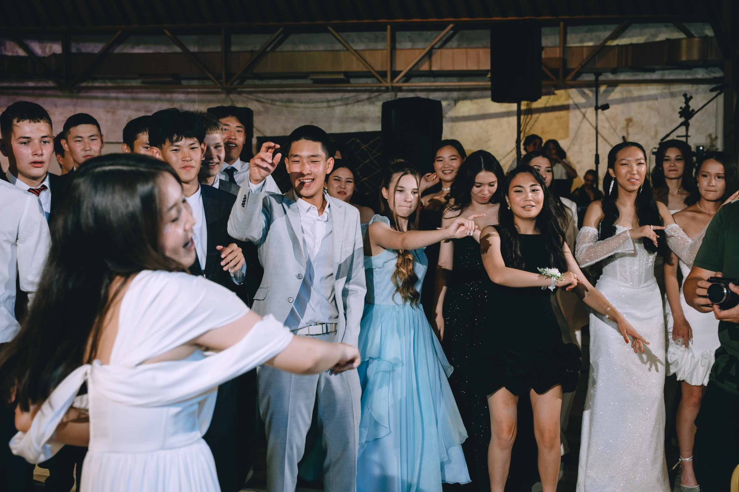 Выпускной Усть-Ордынской СОШ № 1 2025. Фотограф в Иркутске Сендыхеев Пётр