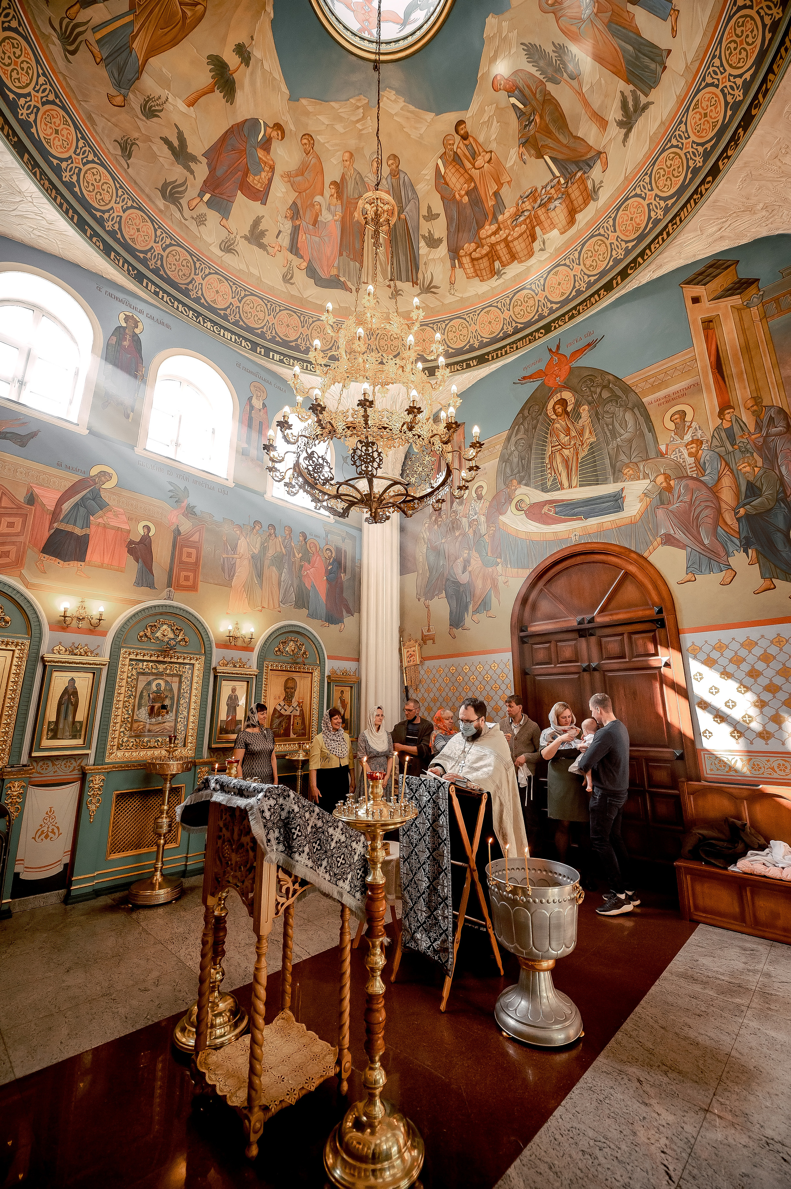 Мария, Щёлково, Храм иконы Божией Матери «Спорительница хлебов». Свадебный и семейный фотограф Виктория Носачёва. Щелково, Москва и МО