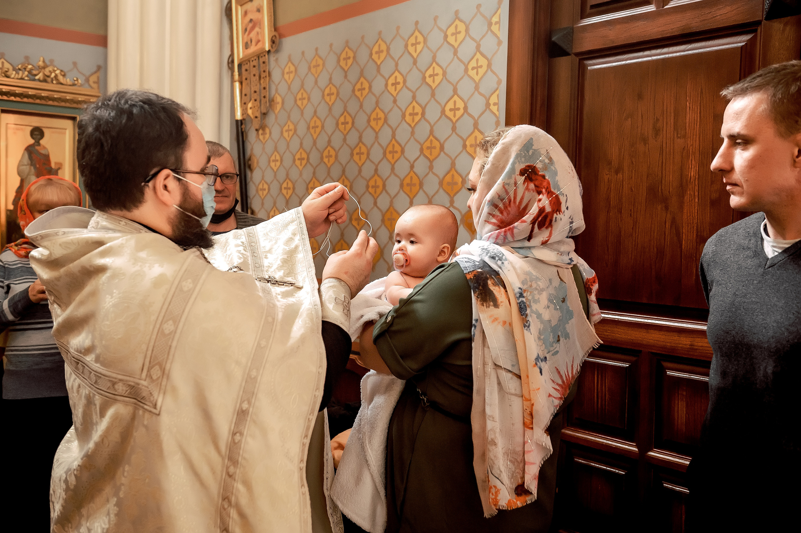 Мария, Щёлково, Храм иконы Божией Матери «Спорительница хлебов». Свадебный и семейный фотограф Виктория Носачёва. Щелково, Москва и МО