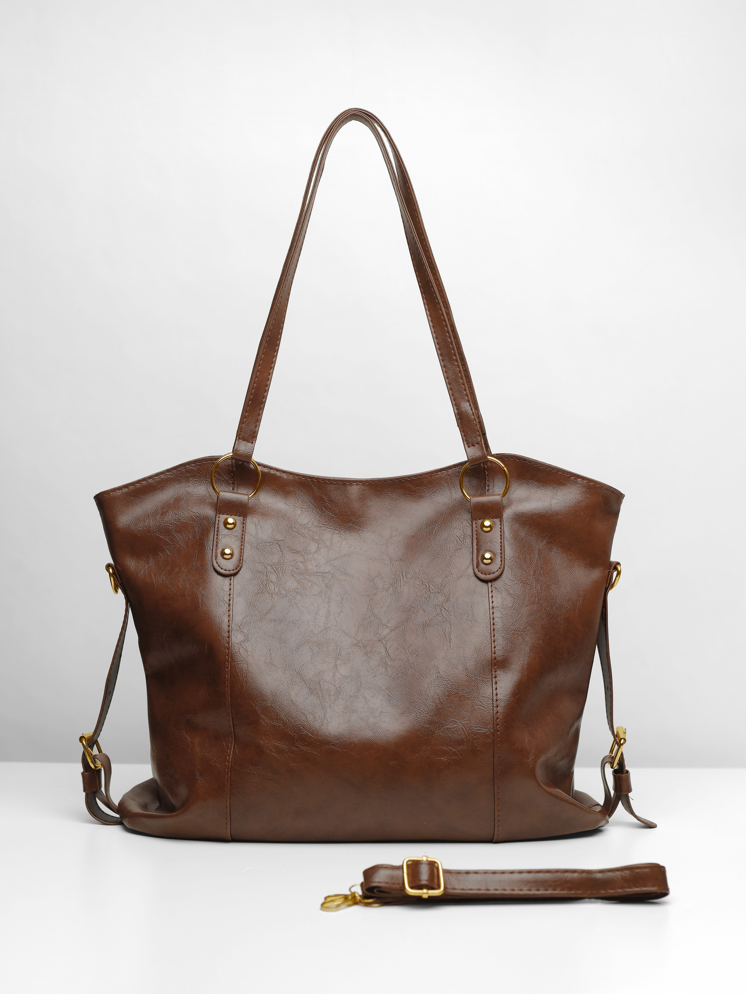 Сумки. Предметный фотограф, инфографика и видео в Санкт-Петербурге