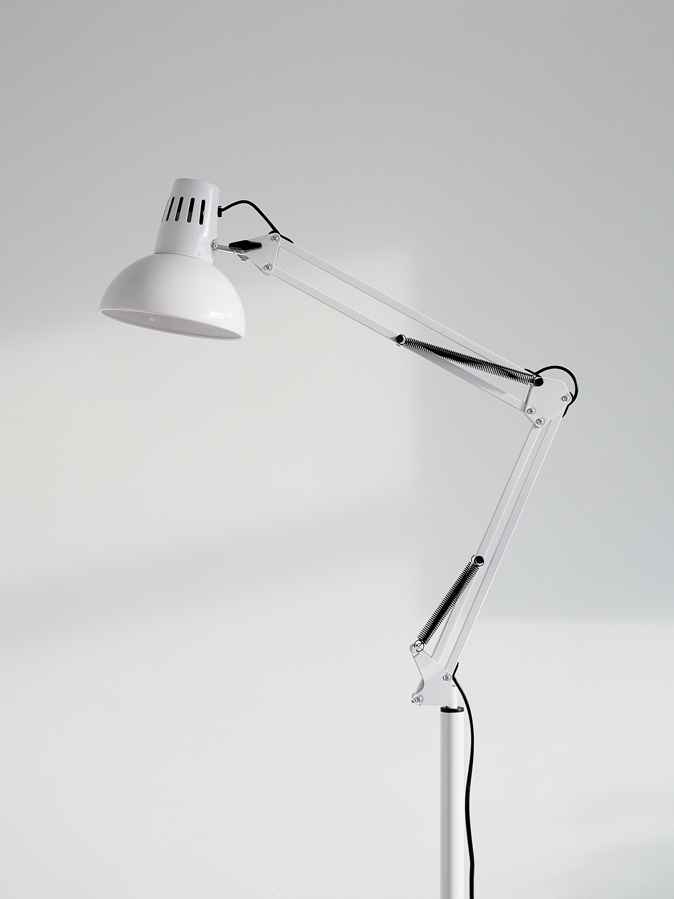 Мебель и декор для дома. Предметный фотограф, инфографика и видео в Санкт-Петербурге