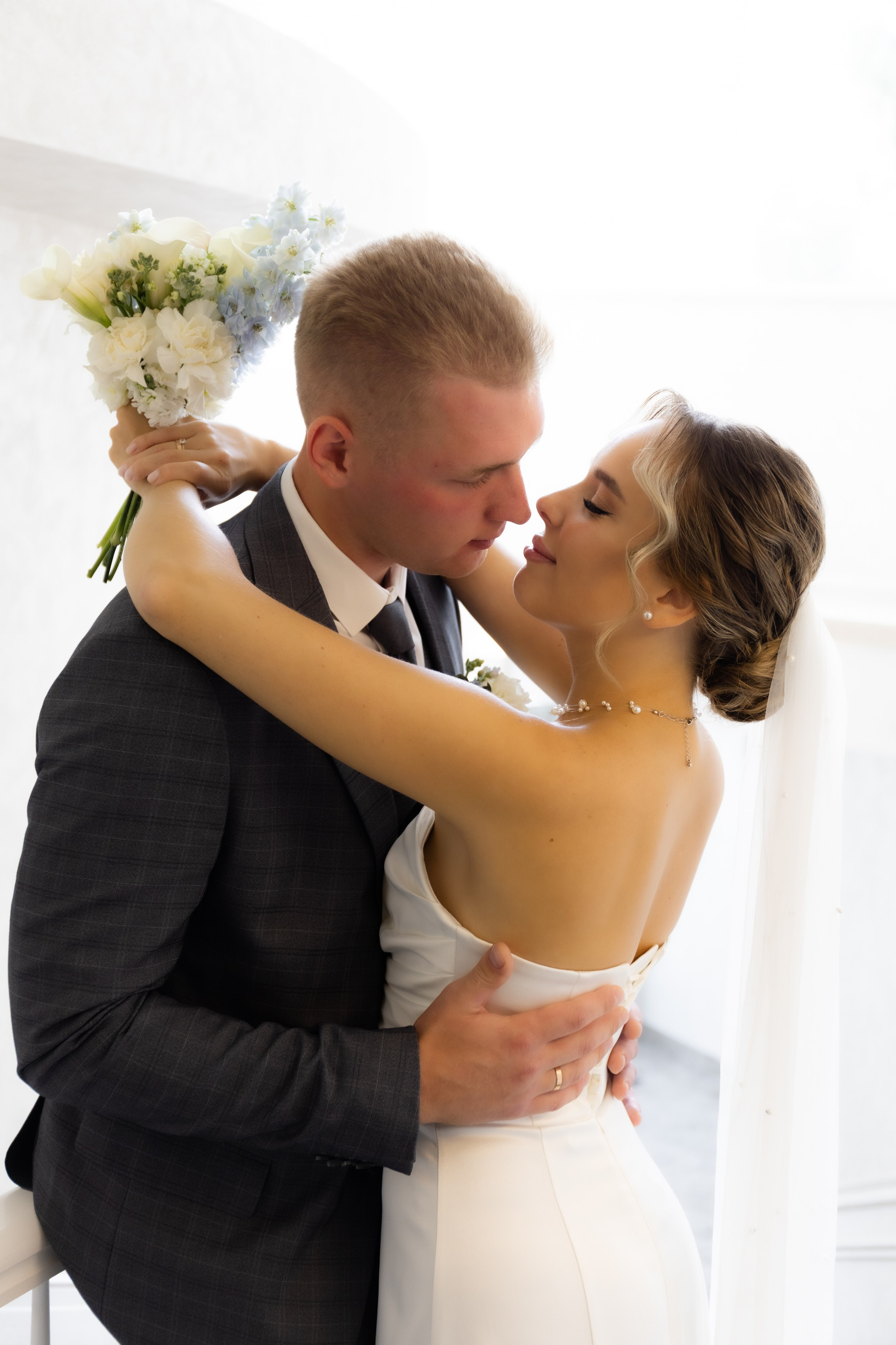 Свадебный фотограф Новосибирск. Свадебный и портретный фотограф в Новосибирске Любовь Исакова