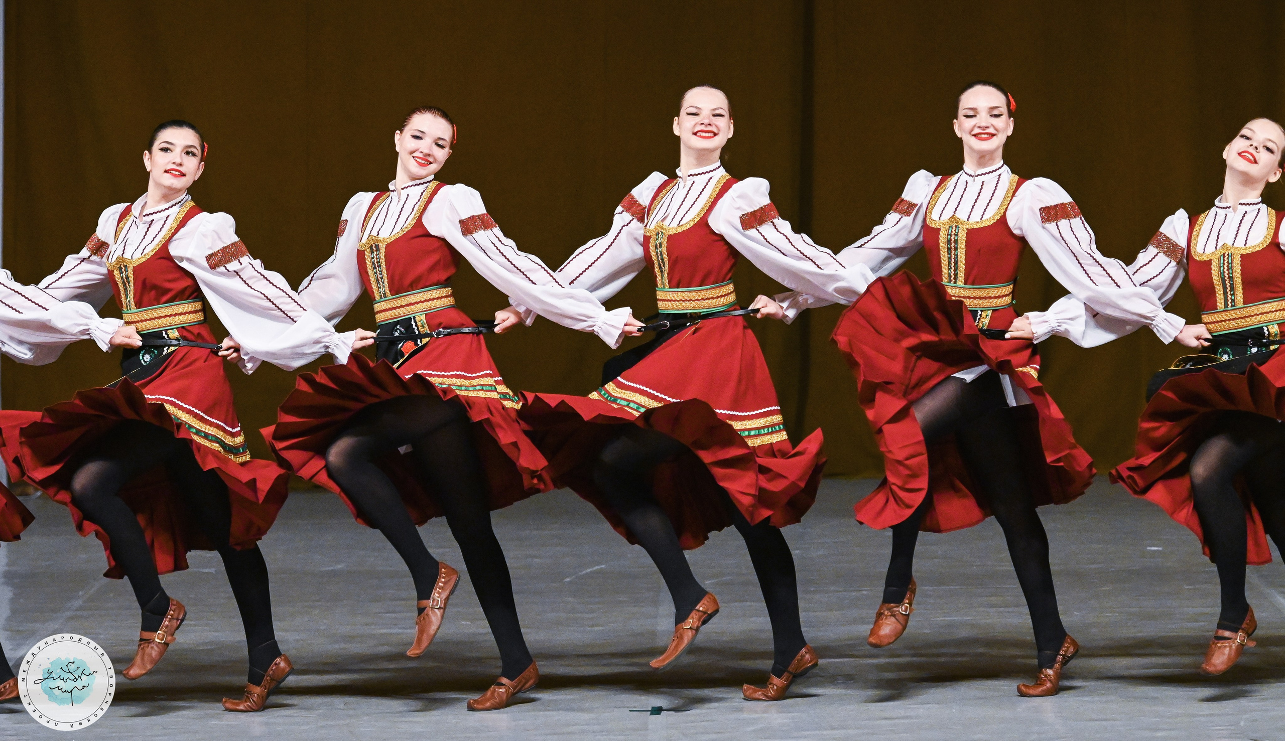 08.07.2025 «Улыбки Мира» Финал Международного творческого проекта г. Санкт-Петербург. Медиастудия Фото Концепт