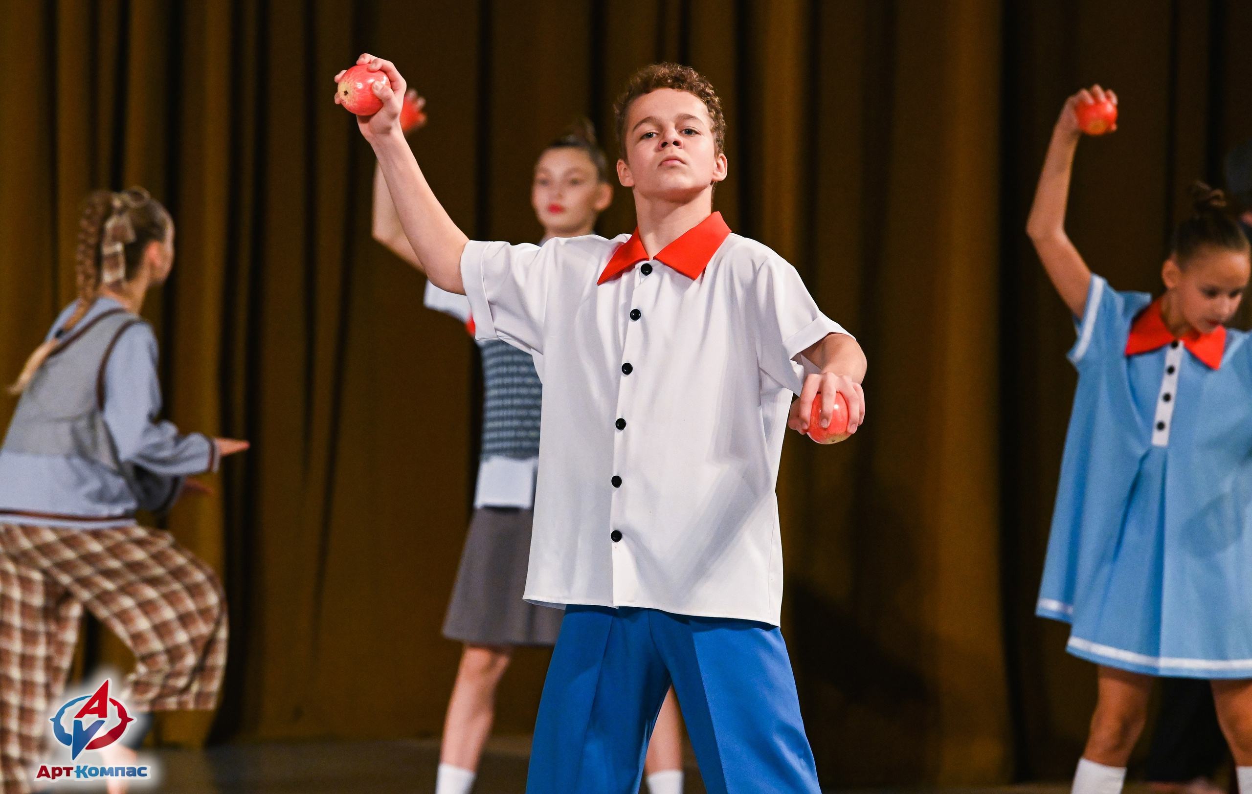 05.10.2025 Всероссийский фестиваль талантов «НЕВСКИЕ ВСТРЕЧИ» г. Санкт-Петербург. Медиастудия Фото Концепт