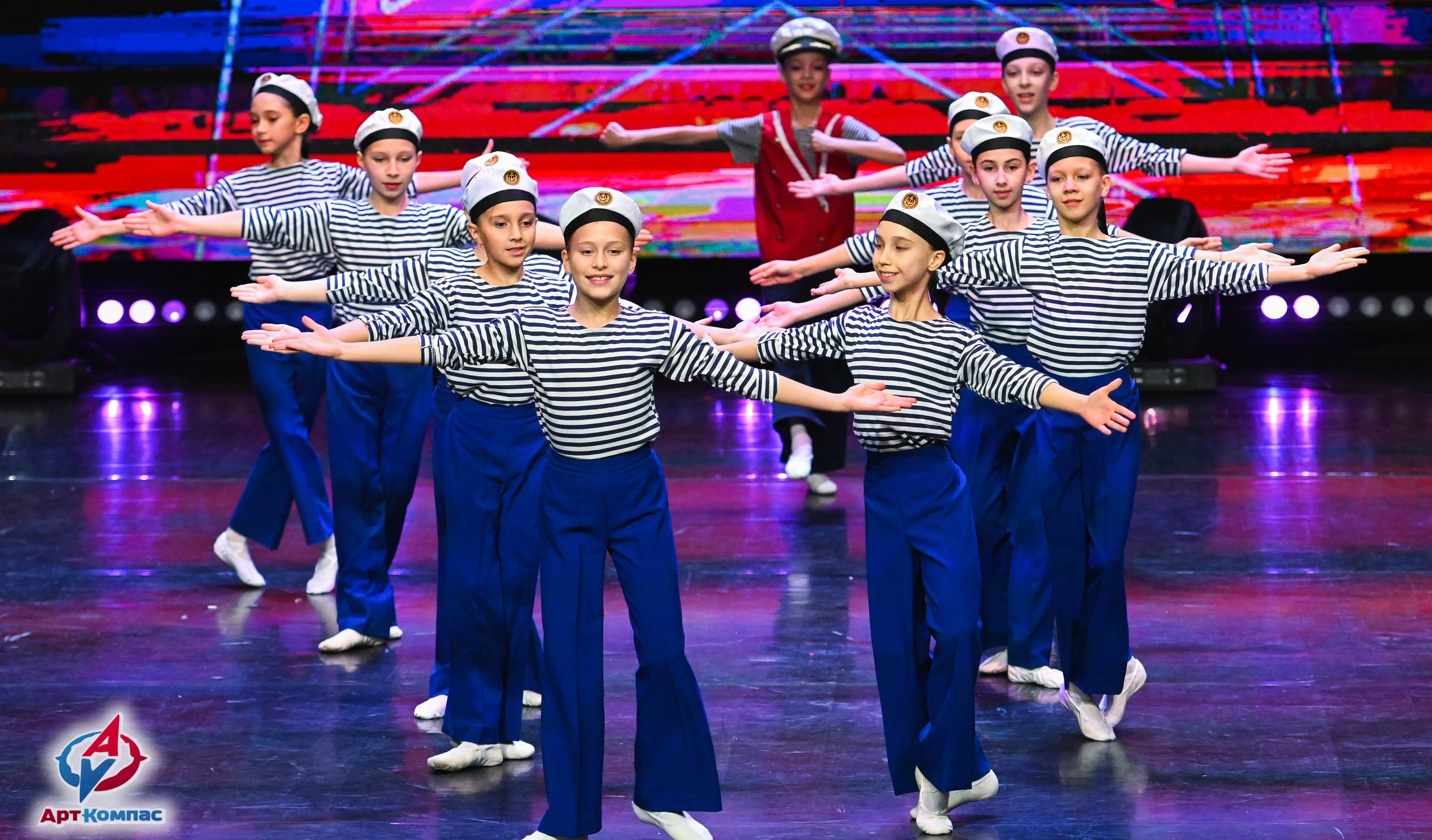 08.12.2025 Всероссийский конкурс хореографического искусства «Призвание Артист» г. Светлогорск. Медиастудия Фото Концепт