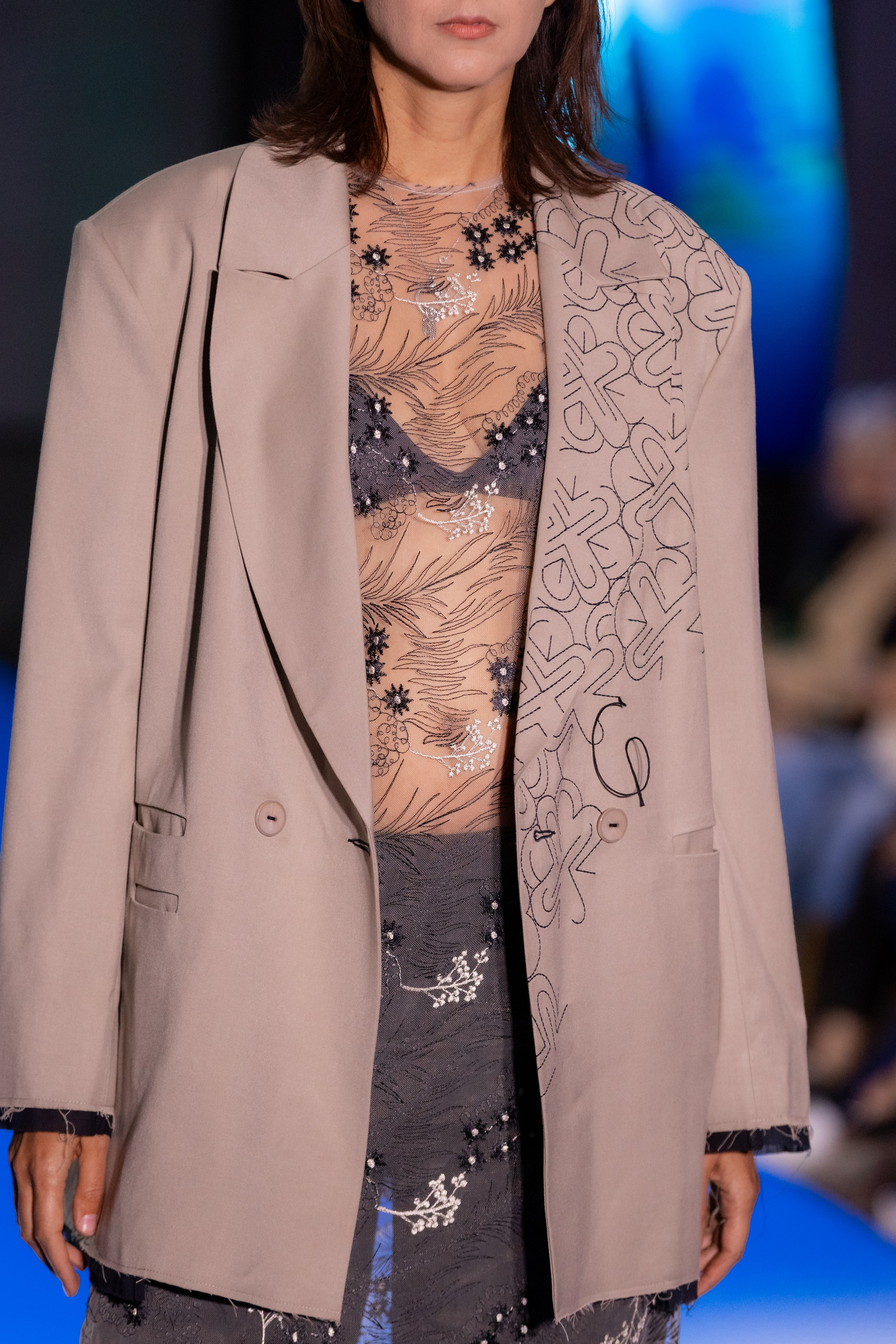 Подиум Volga Fashion Show 2025 в Ростове-на-Дону. Фотограф в Ростов-на-Дону Виктория Савчук