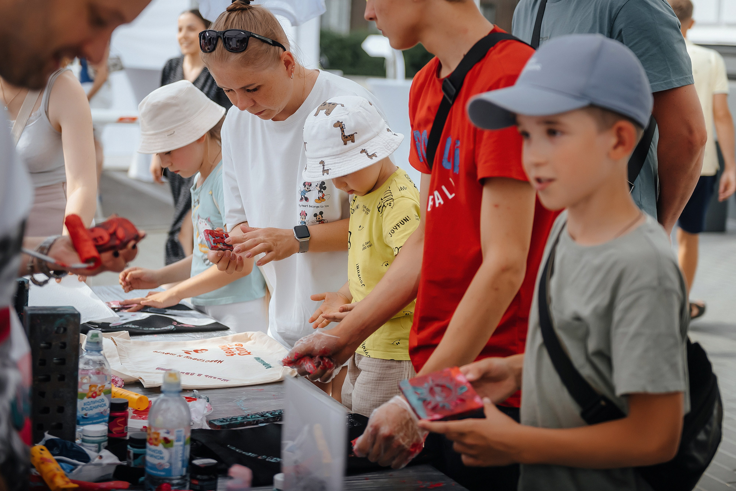 13.07.2025 | БурмагинФест — фестиваль печатной графики. Фотограф Роман Рудаков