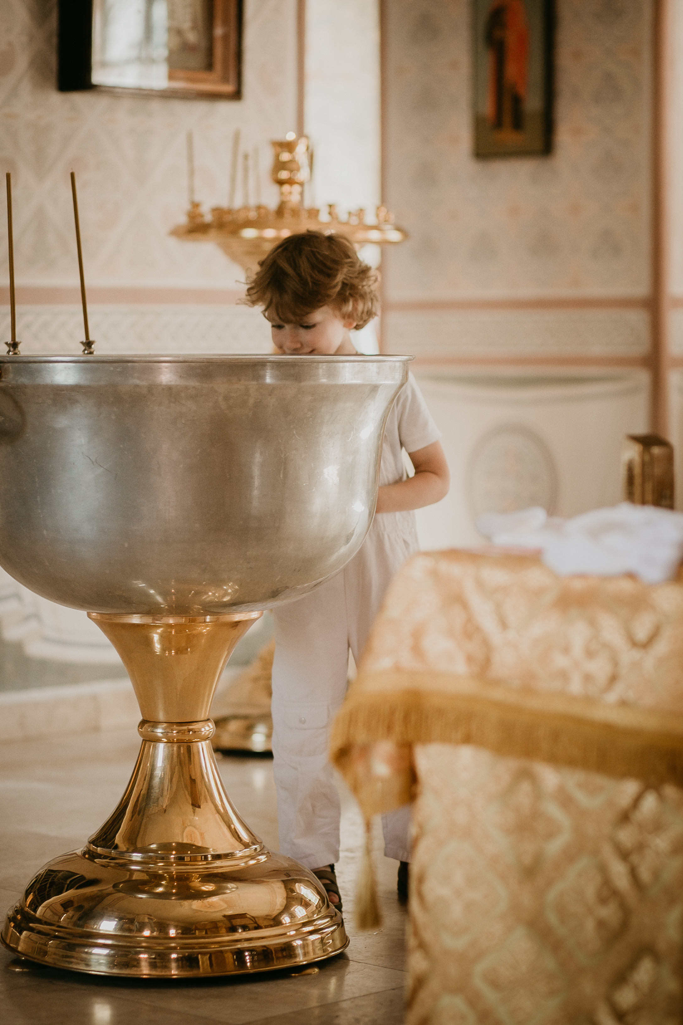 Крещение в храме с. Луцино. Фотограф Олеся Бакалина