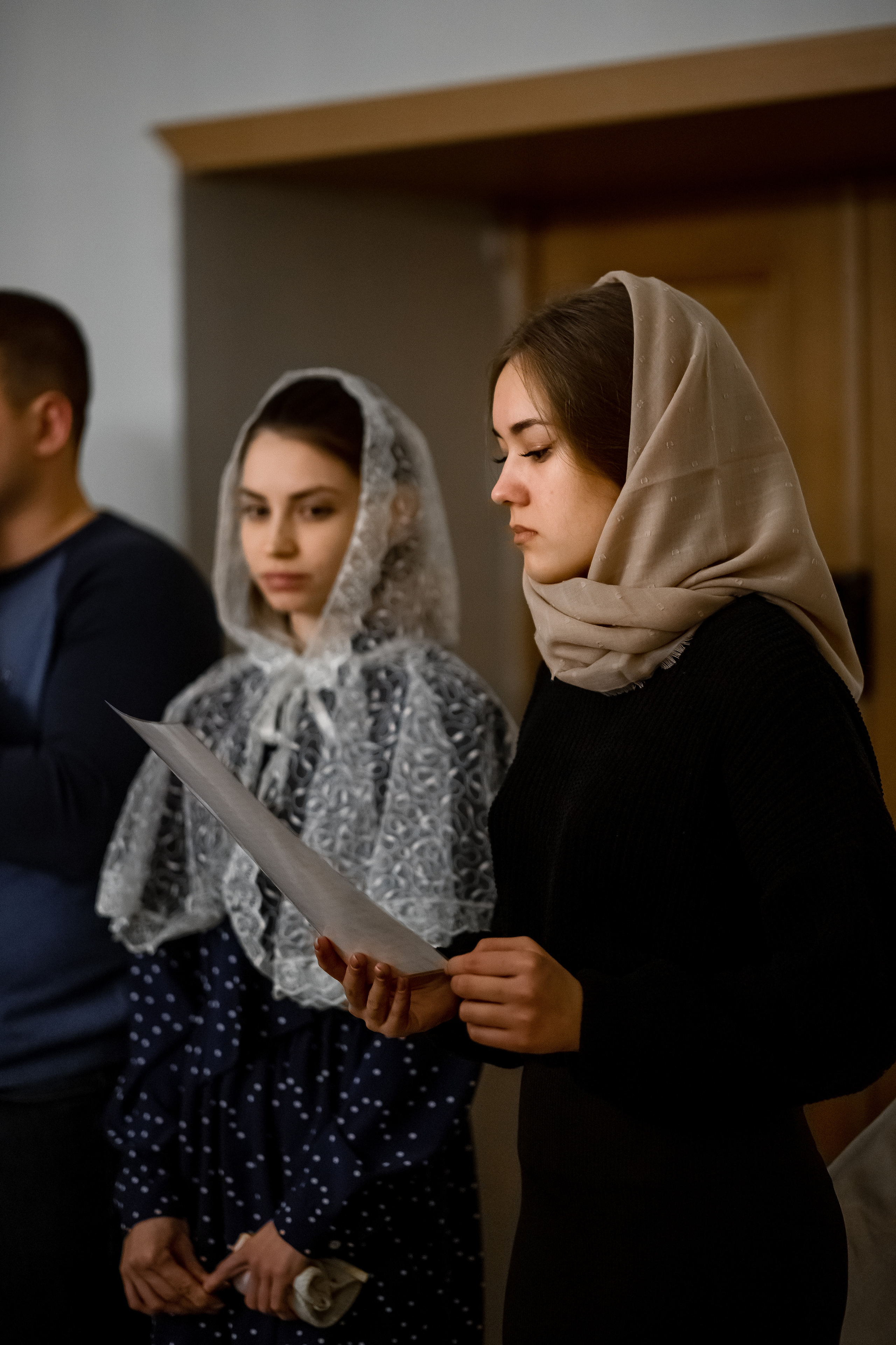 Таинство крещения в храме г. Звенигрод. Фотограф Олеся Бакалина