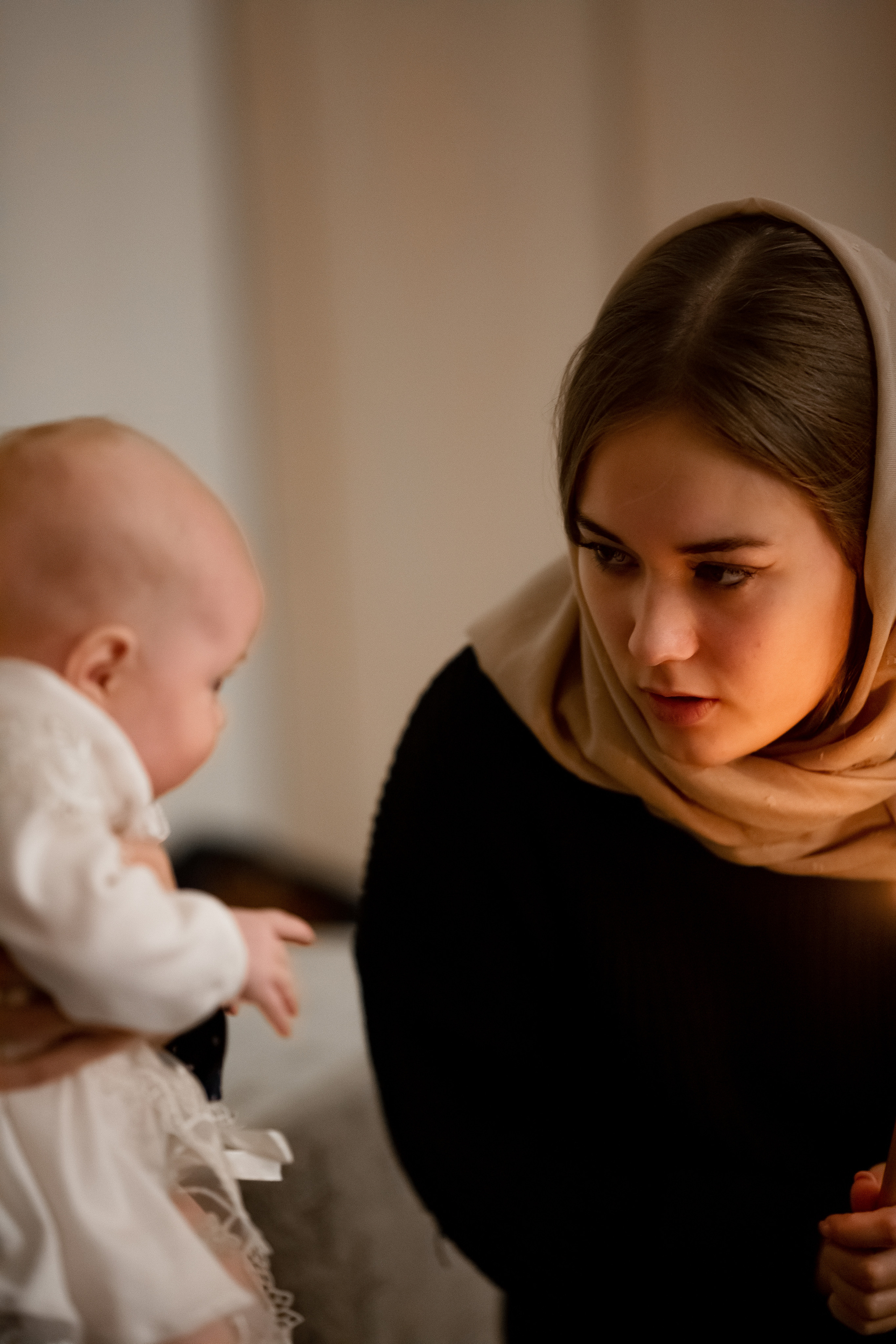 Таинство крещения в храме г. Звенигрод. Фотограф Олеся Бакалина