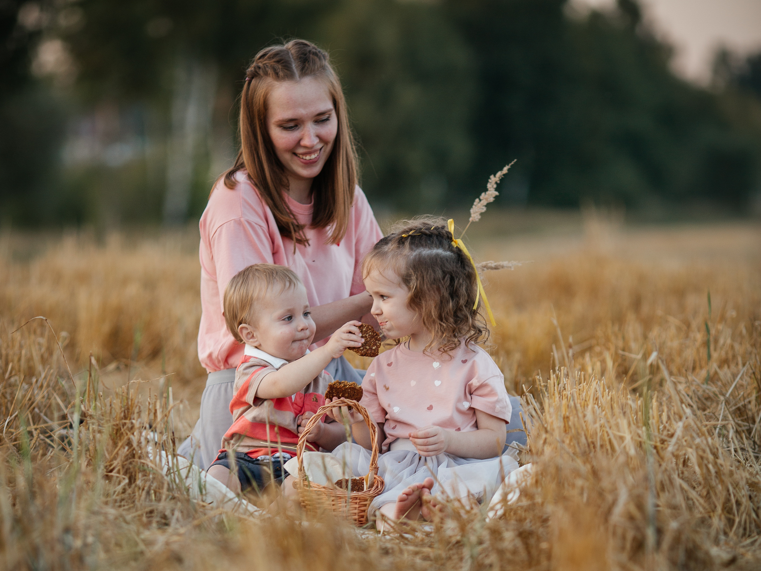 «Стандарт» Алеся, Полина, Дёма. Фотограф Олеся Бакалина