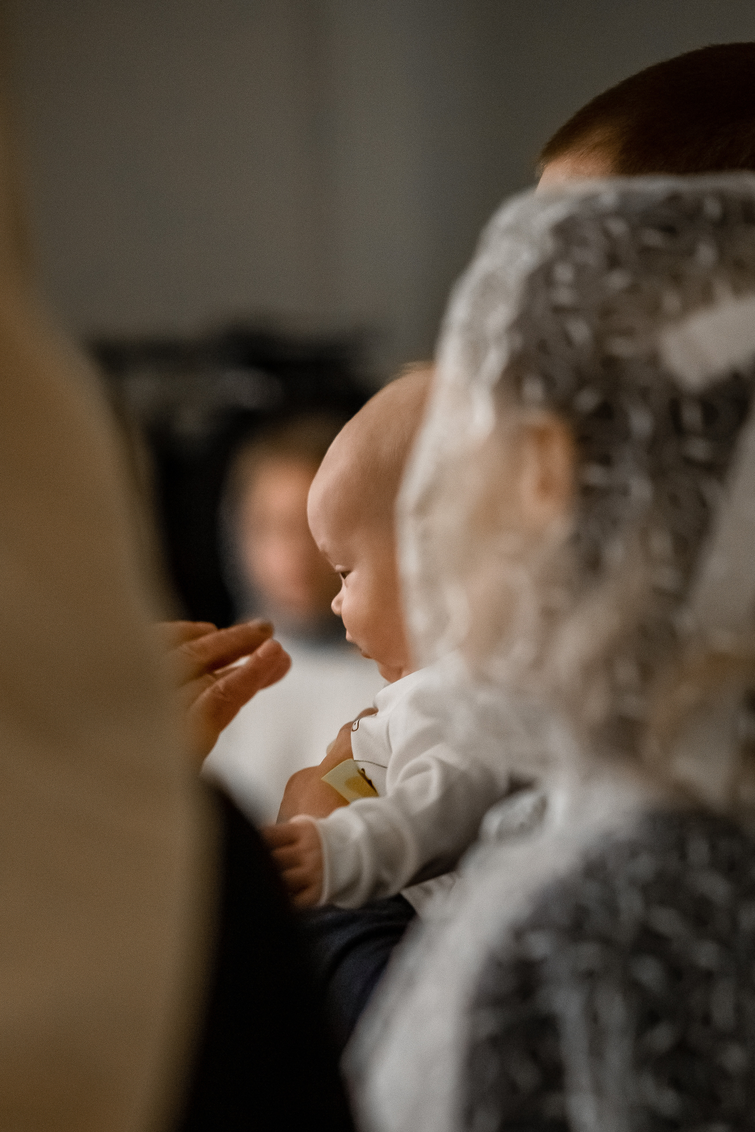 Таинство крещения в храме г. Звенигрод. Фотограф Олеся Бакалина