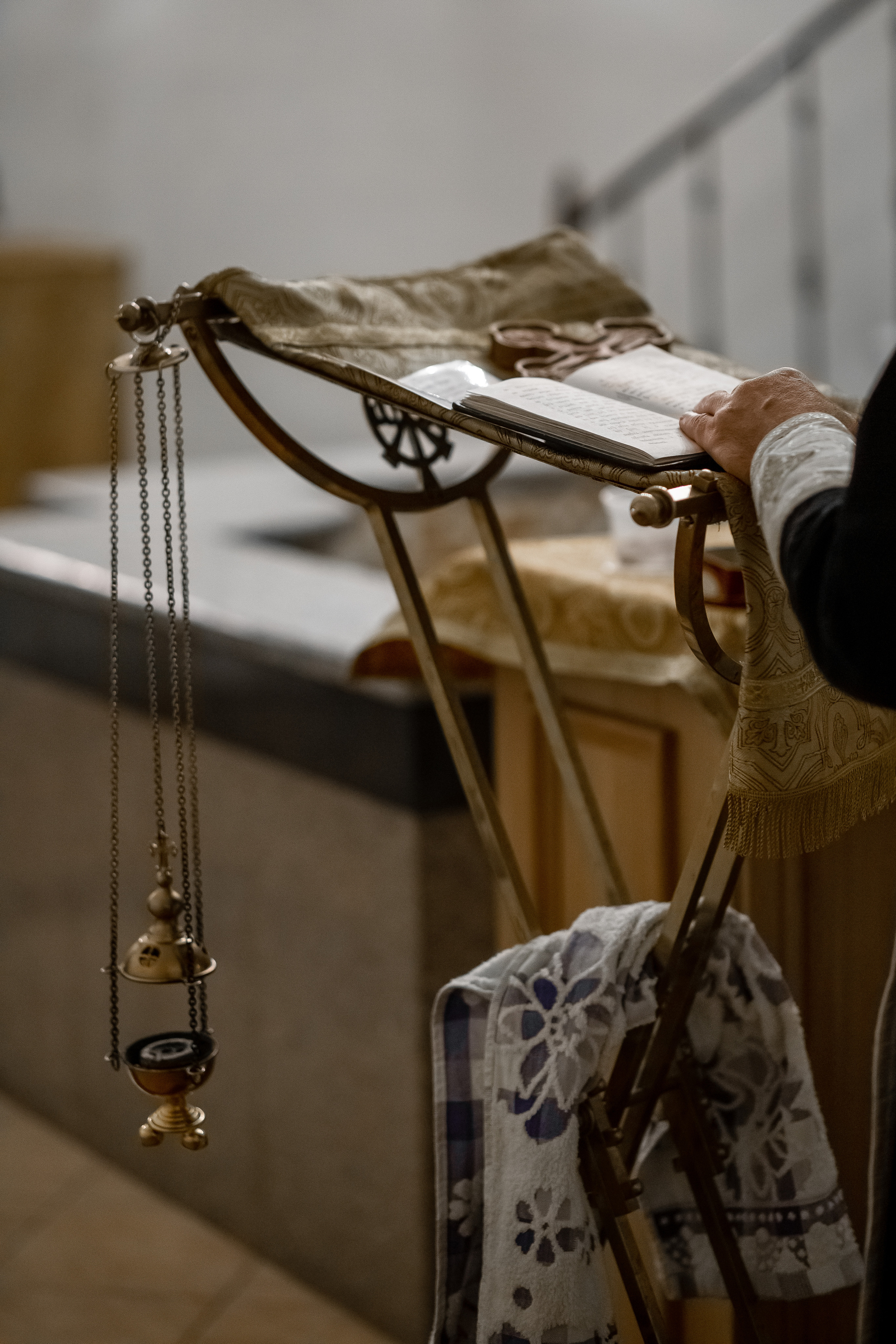 Таинство крещения в храме г. Звенигрод. Фотограф Олеся Бакалина