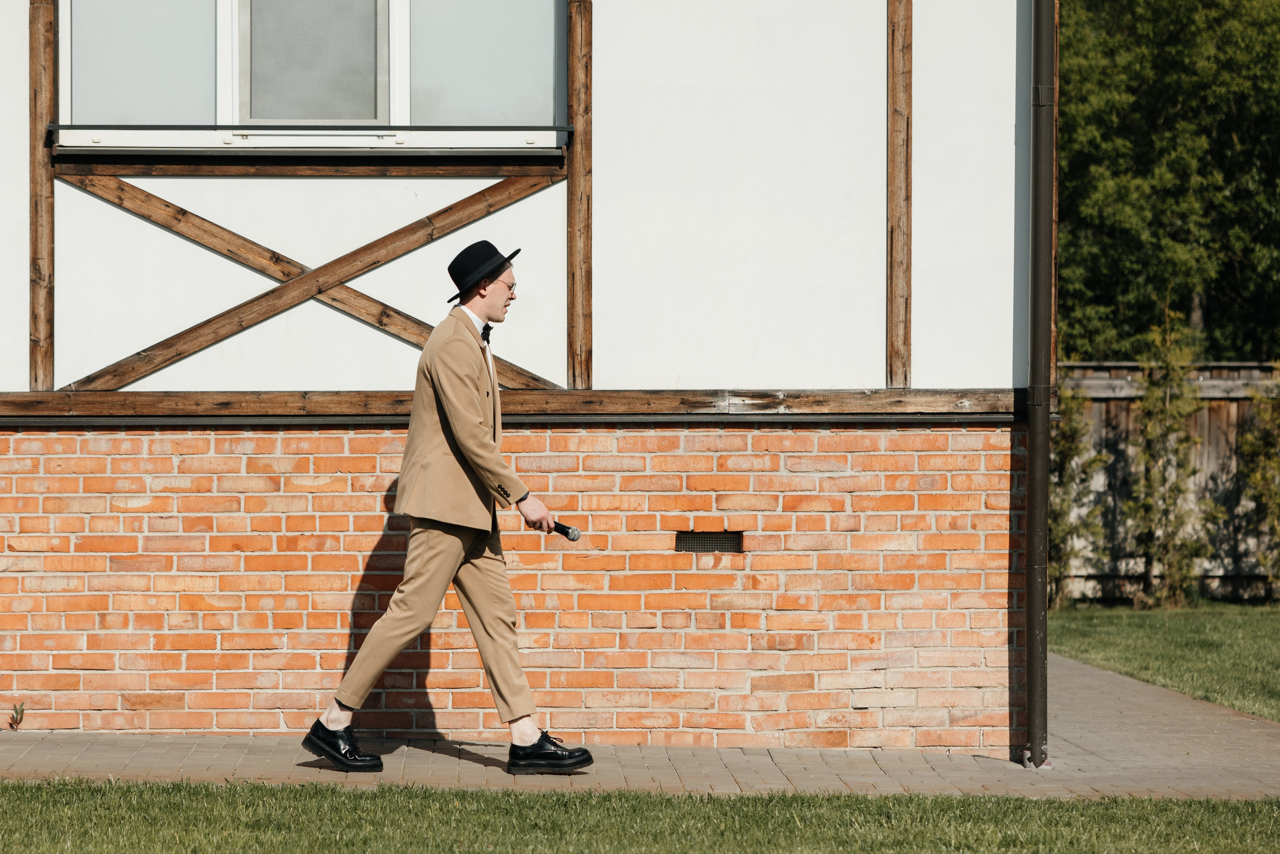 Контакты. Свадебный фотограф в Курске Антон Богданов