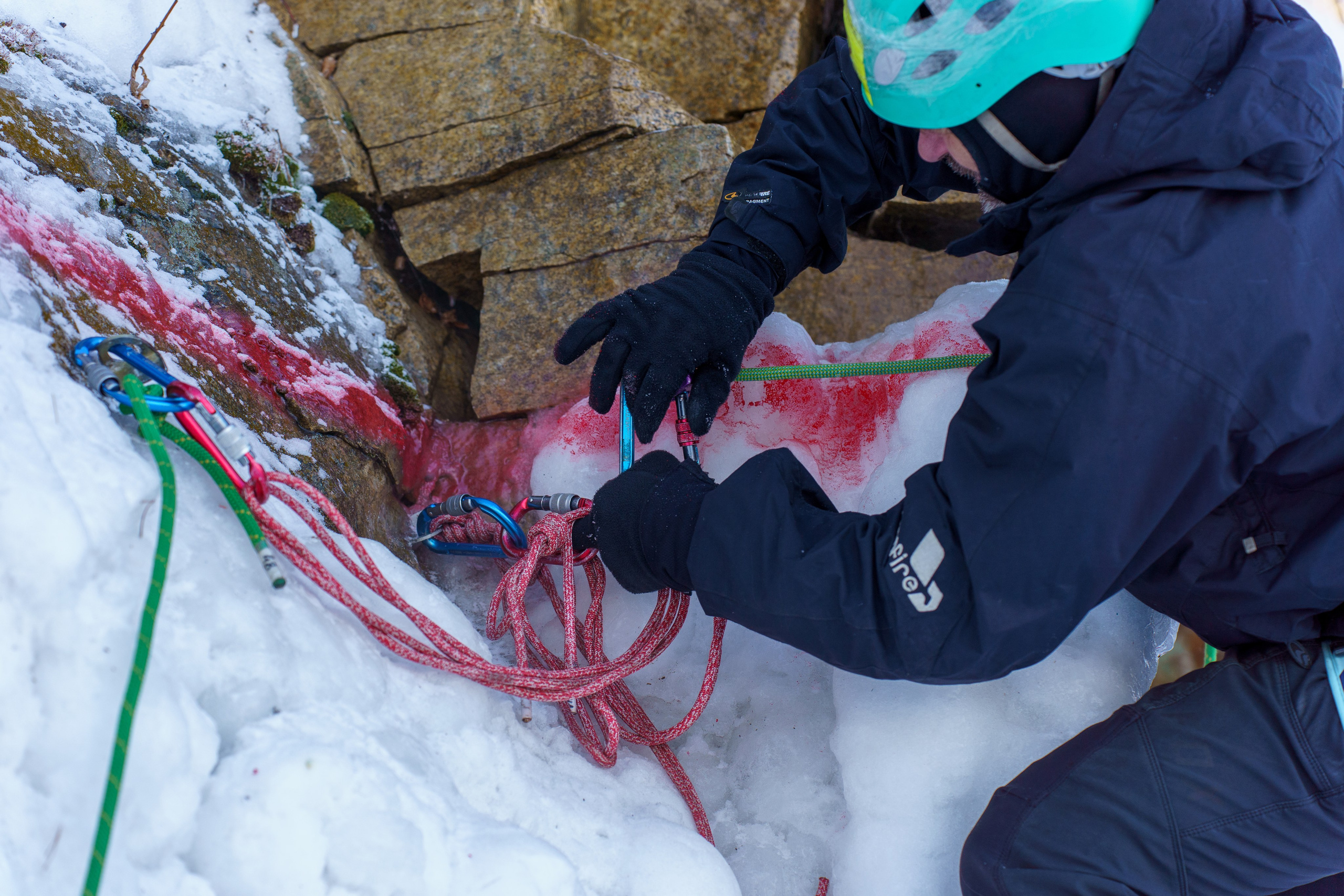 Ледовые связки 2025