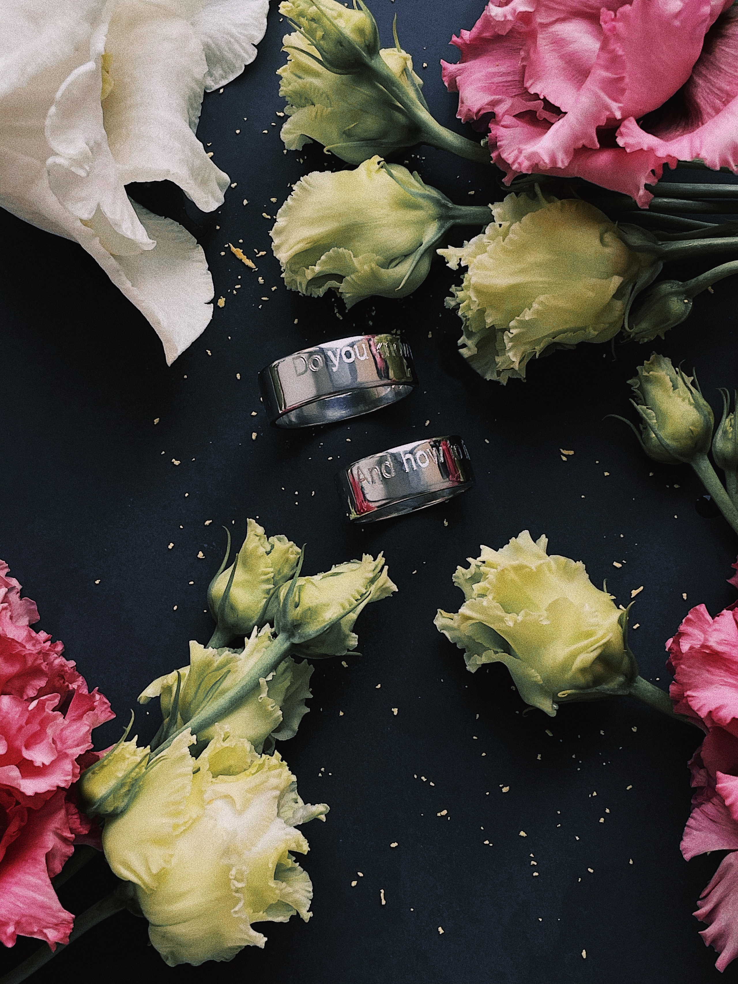 Обручальные кольца из серебра 925 пробы с персональной гравировкой. 