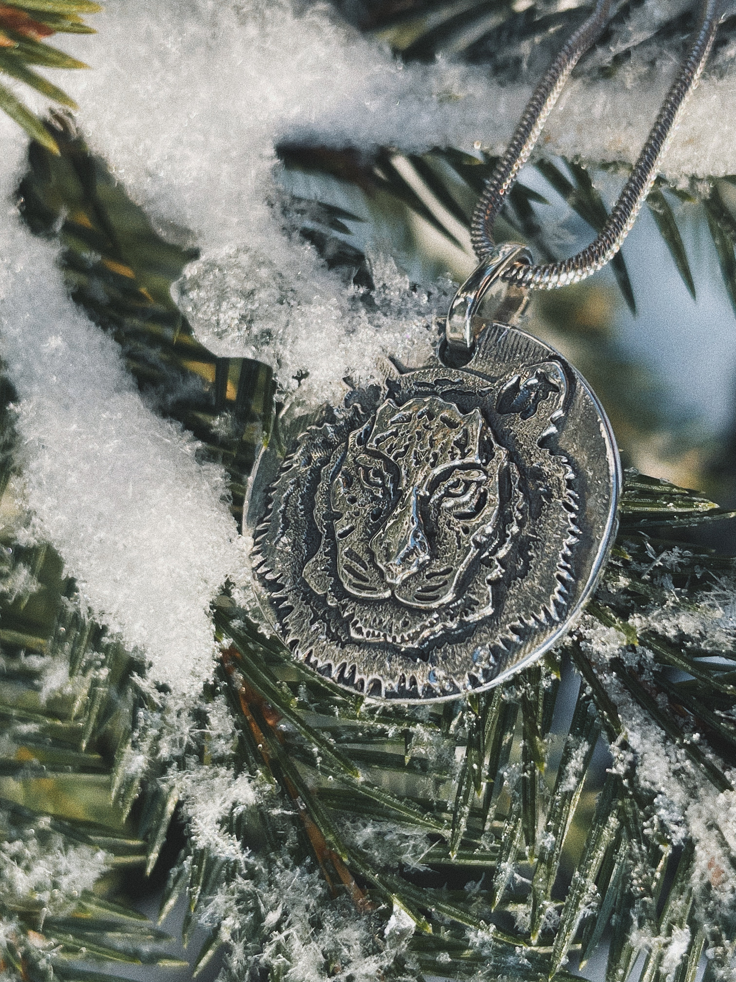 Подвеска из серебра 925 пробы, чернение. Выполнена в память об отце.