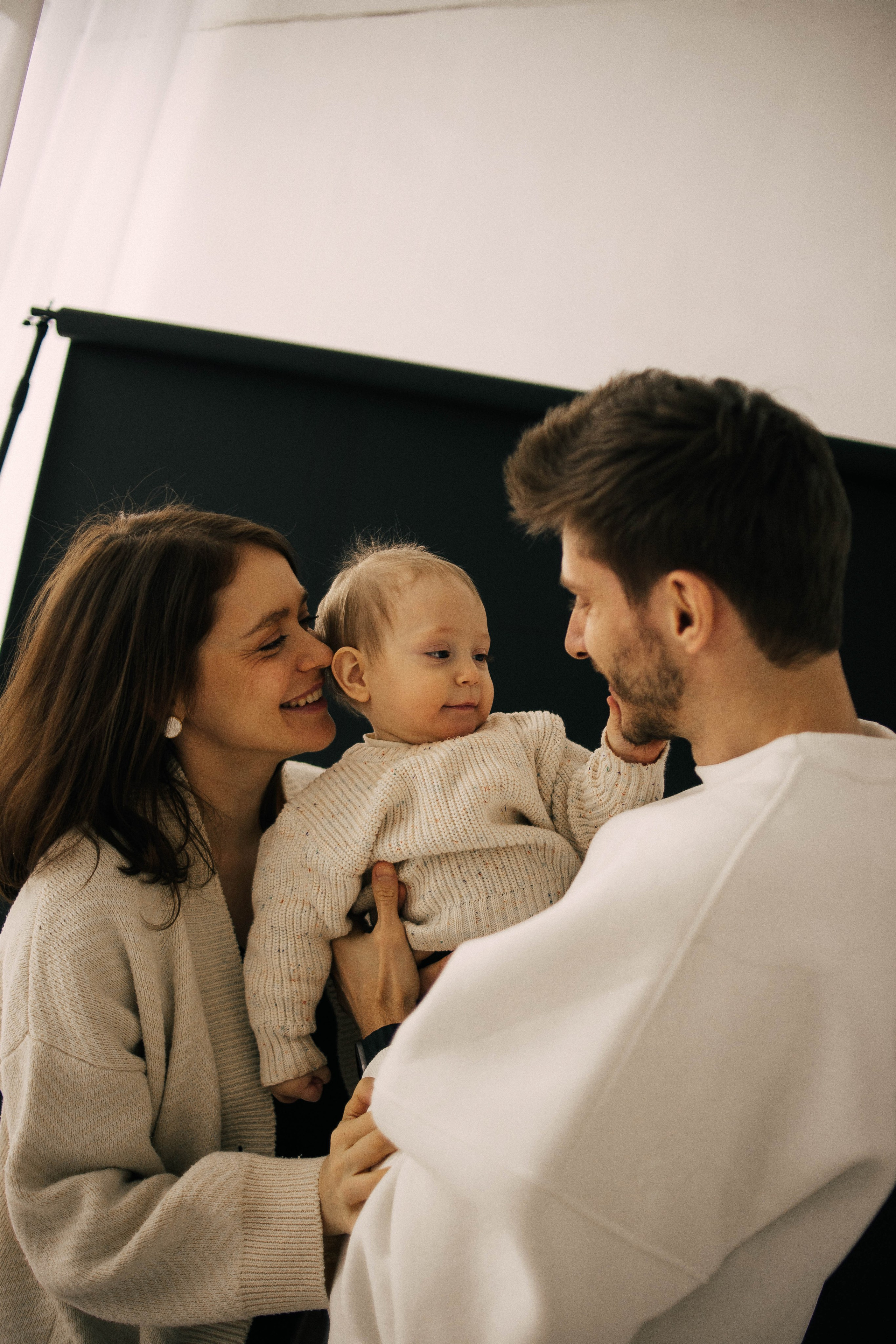 Аня, Сережа и Лешенька. Главная