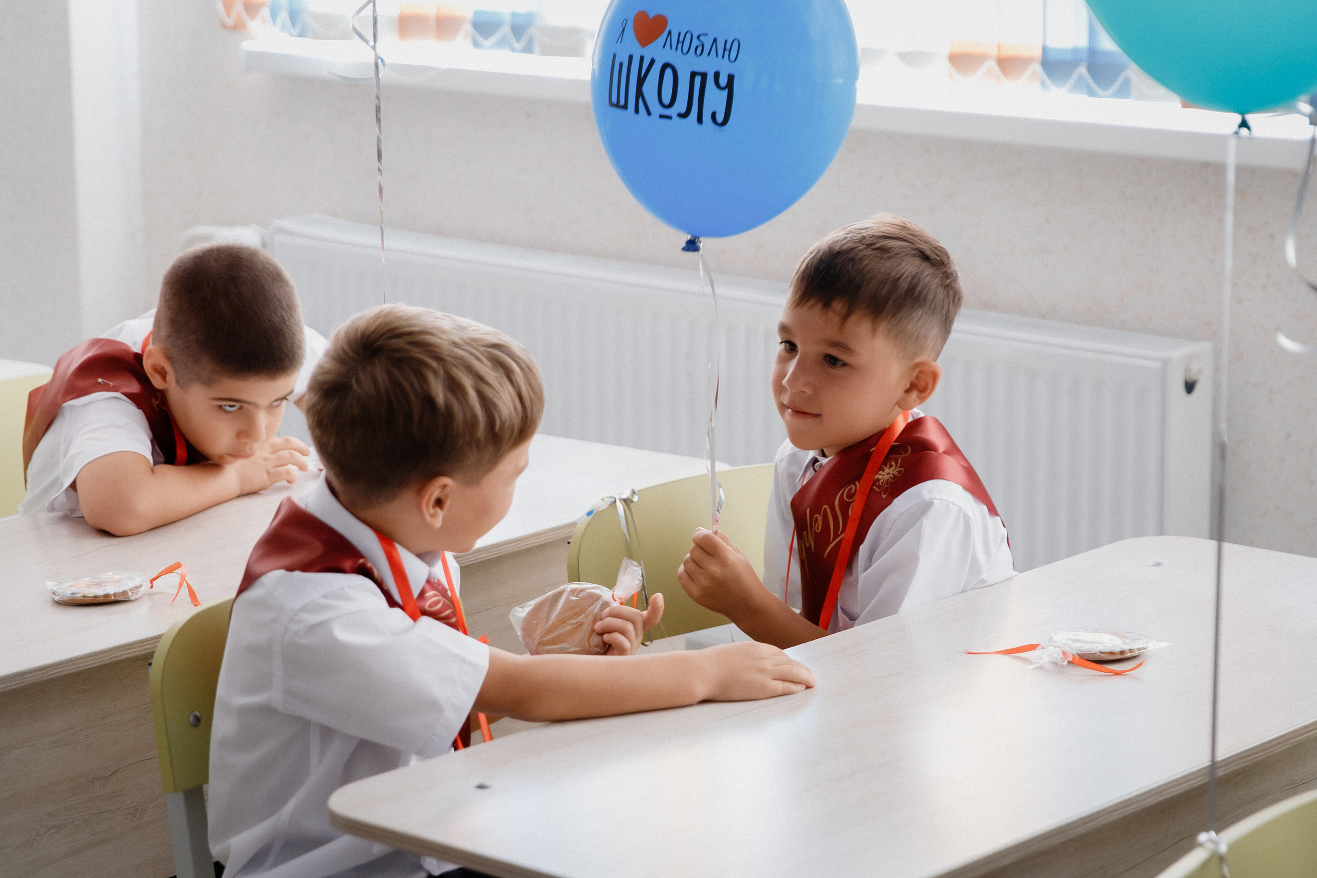 1 класс 11 школа. Выпускные альбомы Натальи Бутко: Новороссийск, Анапа, Геленджик