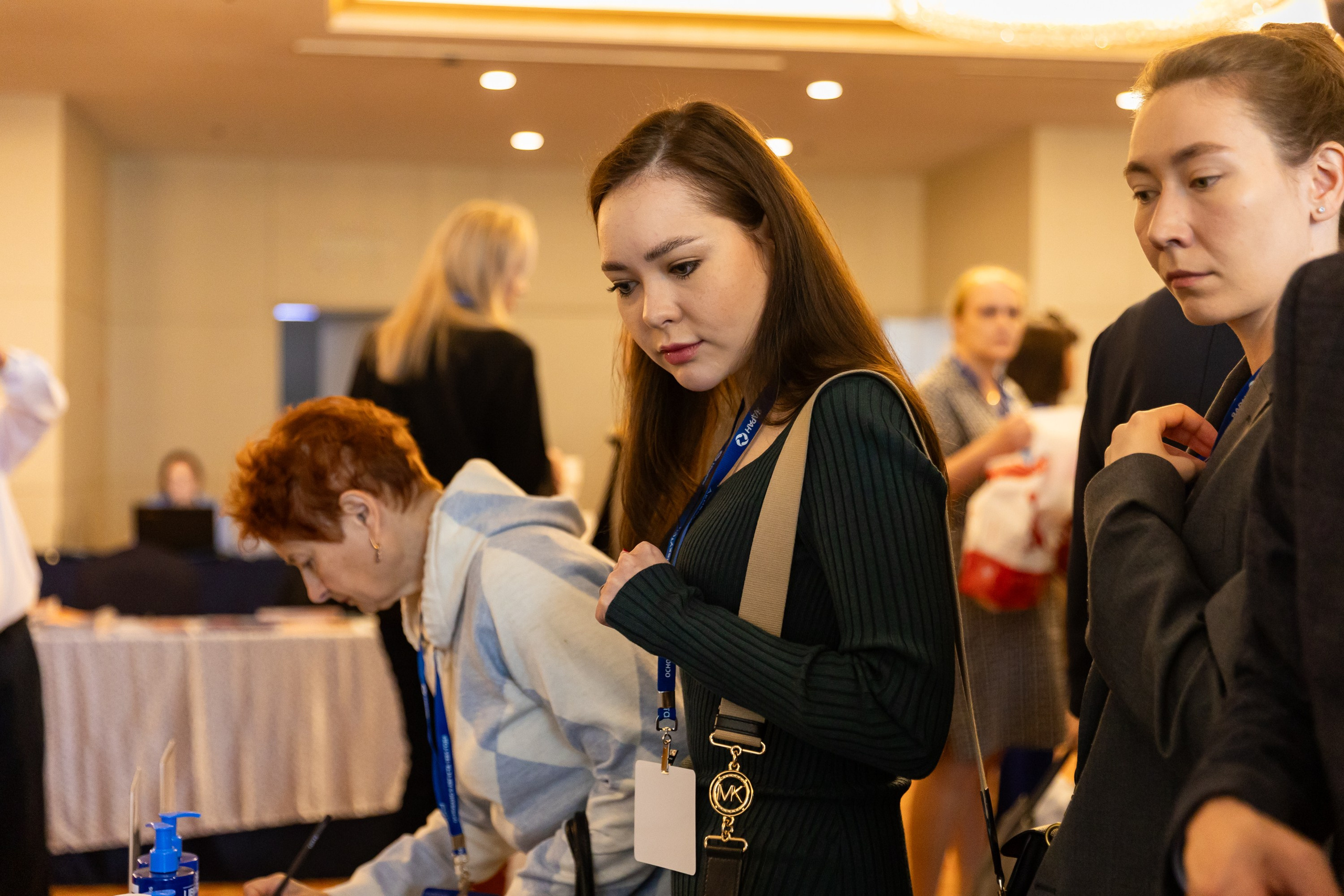 Конференция дерматовенерологов ДФО. Репортажный и студийный фотограф во Владивостоке Дударева Софья