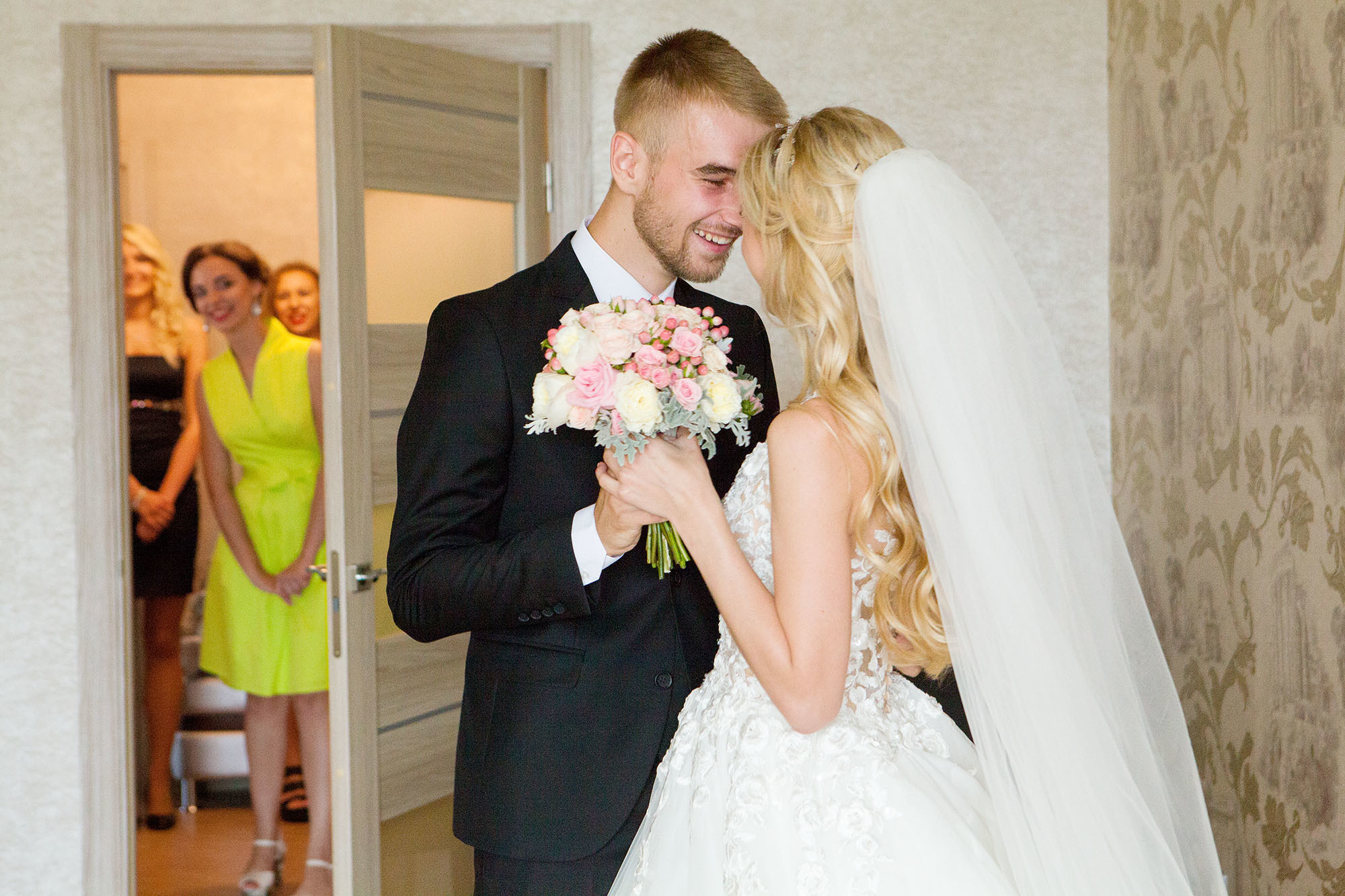 Свадебная фотосъемка. Свадебный, семейный, предметный фотограф в Минске Александр Шолох