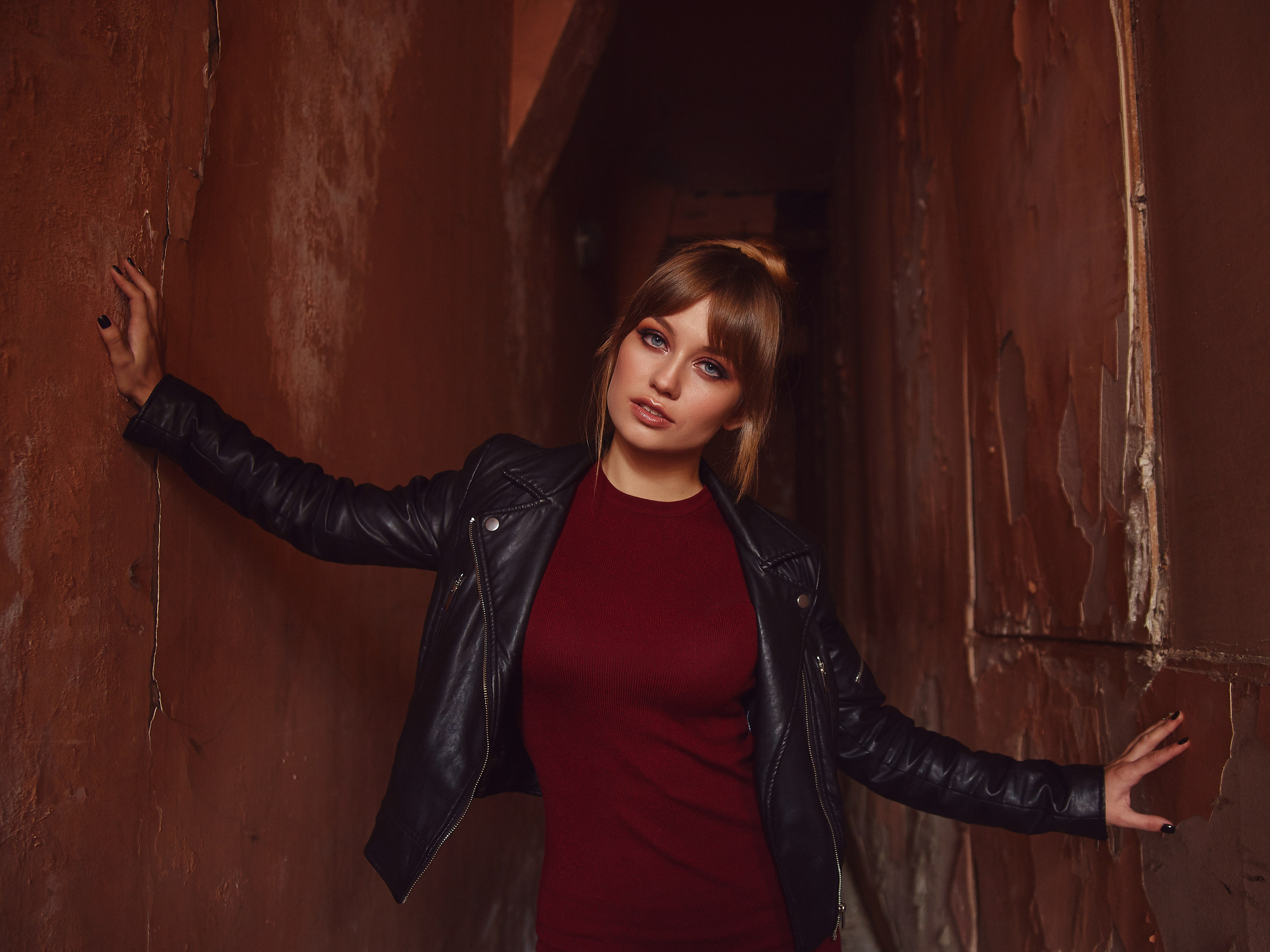 Портреты в урбанистическом стиле для Ольги. Репортажный и женский фотограф в Новосибирске