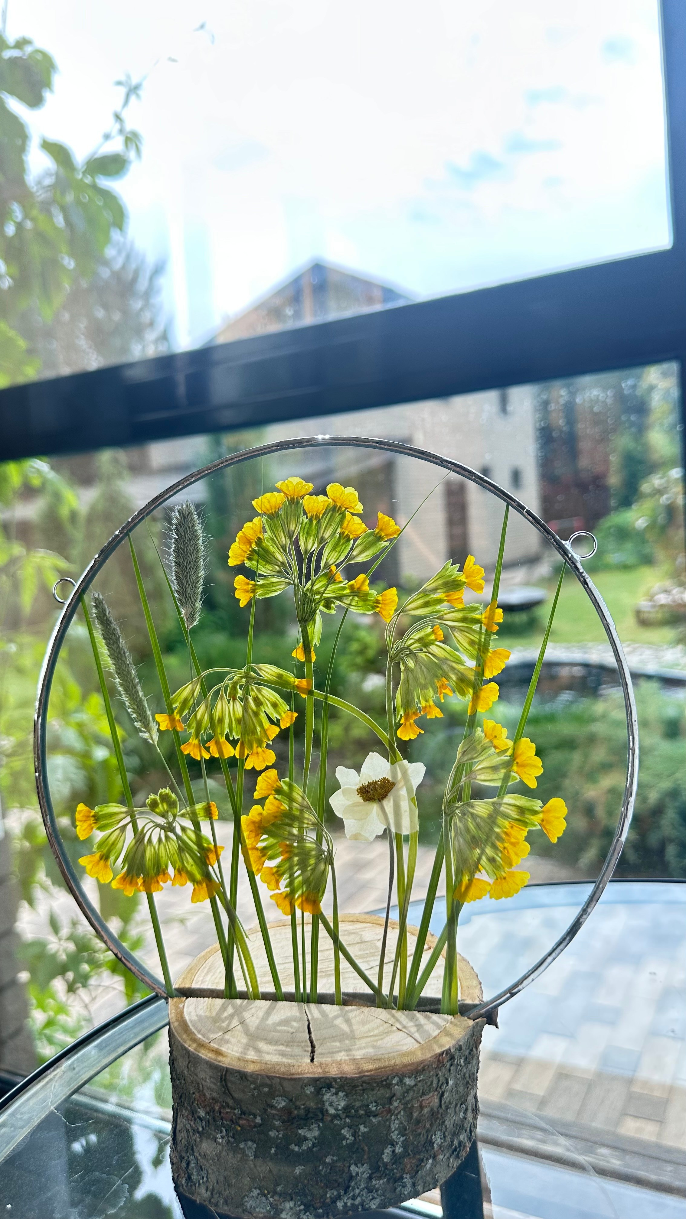 Сухоцветы под стеклом (витраж гербарий техника тиффани). Гербарий в стекле, интерьерные панно, витражи с сухоцветами в технике тиффани