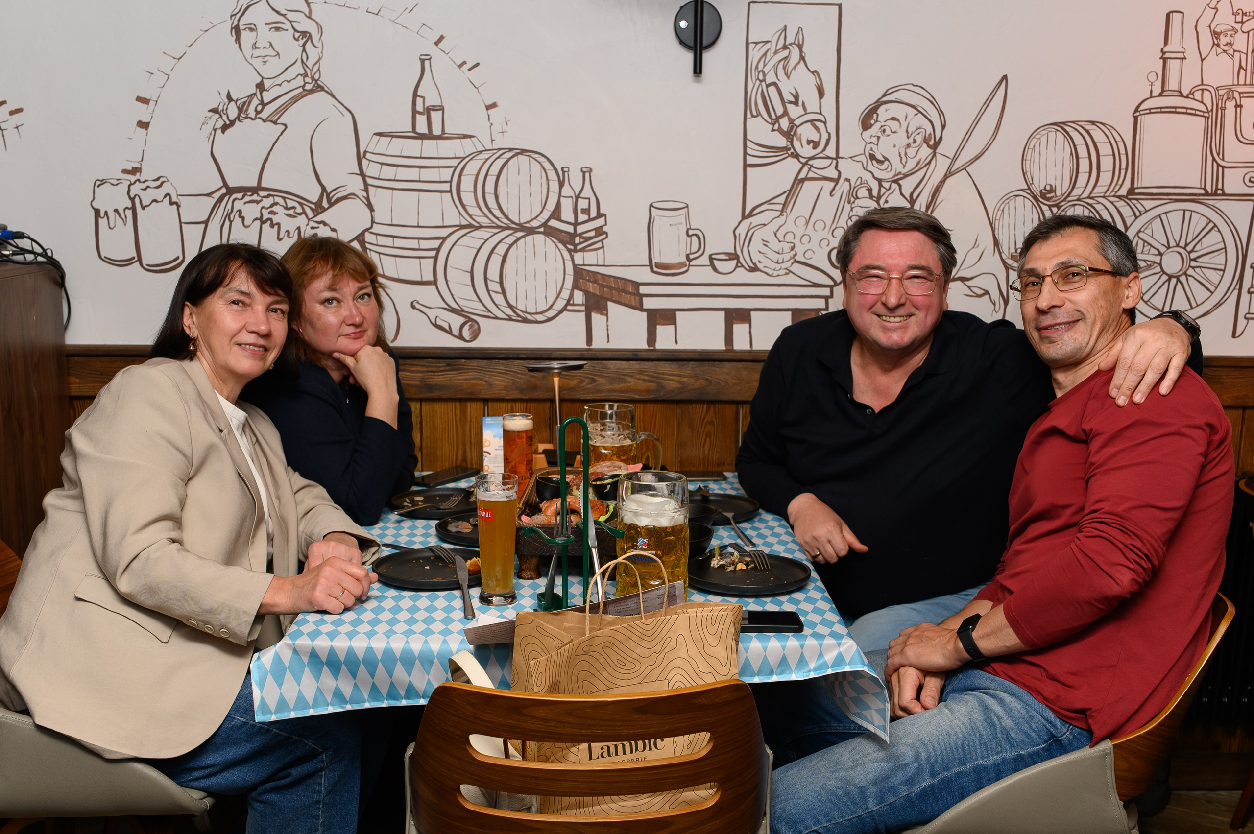 Октоберфест в ресторане Хофбройхаус