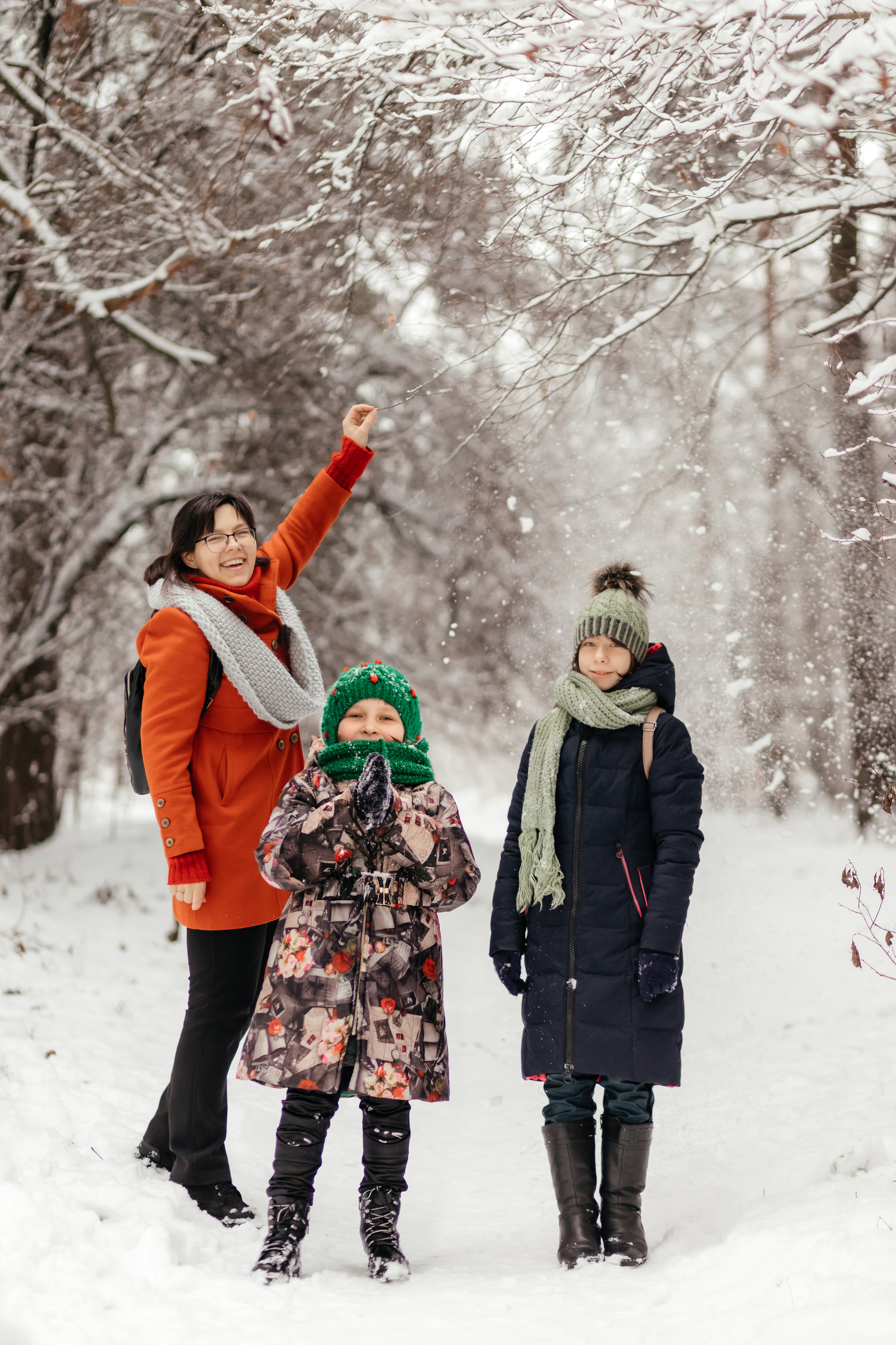 Лес. Сестрички. Семейный фотограф в Минске Приболовец Светлана