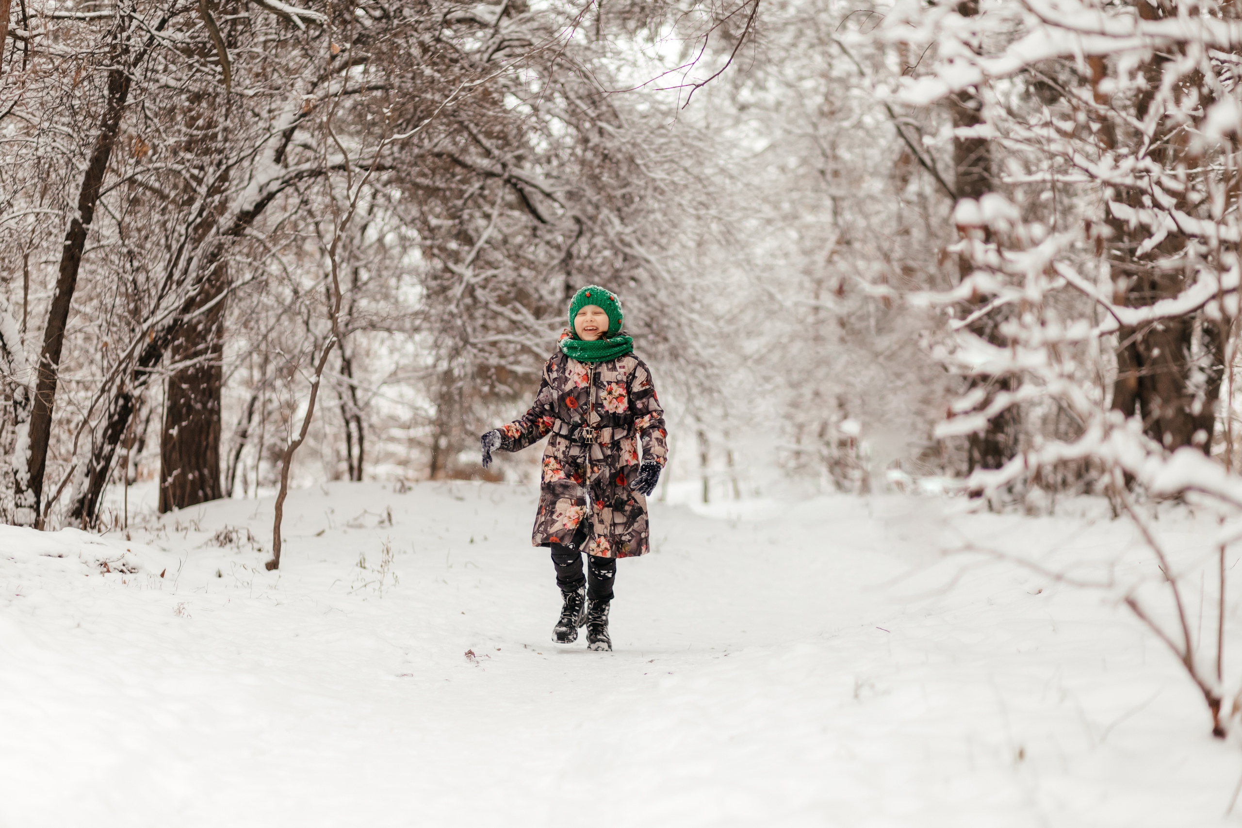 Лес. Сестрички. Семейный фотограф в Минске Приболовец Светлана