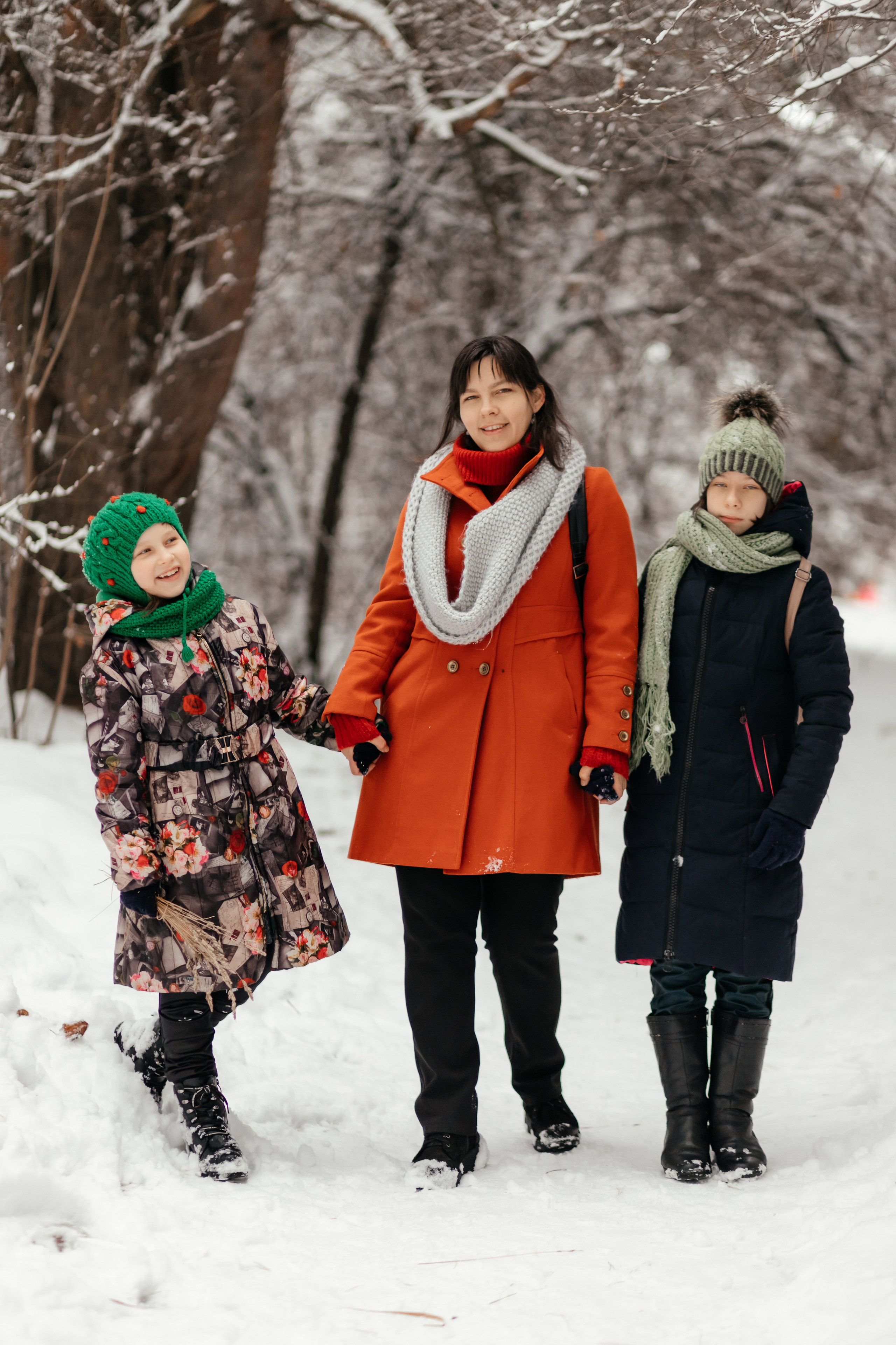 Лес. Сестрички. Семейный фотограф в Минске Приболовец Светлана