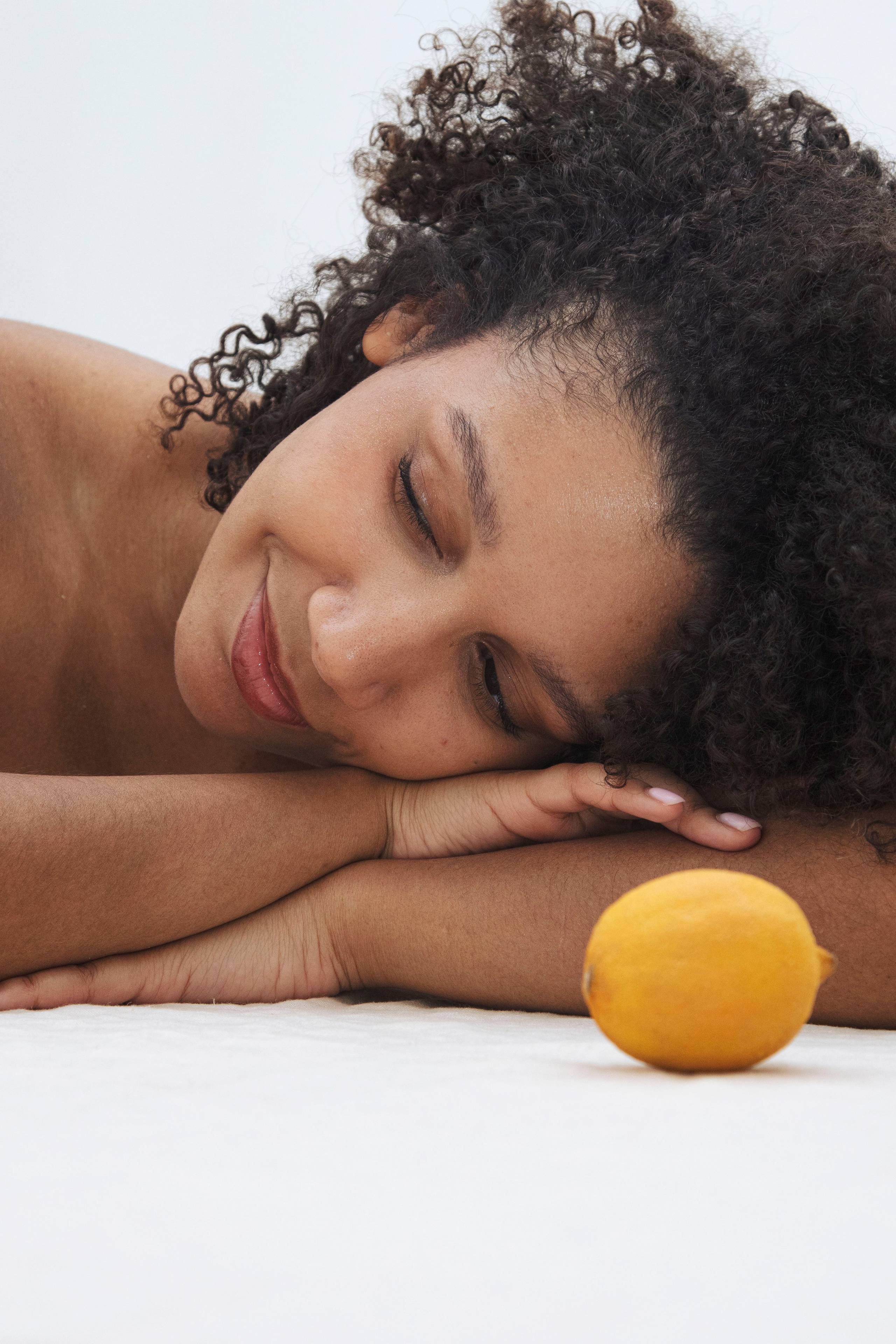 Ольга. Фотограф для брендов Любовь Батина (Спб/Мск)