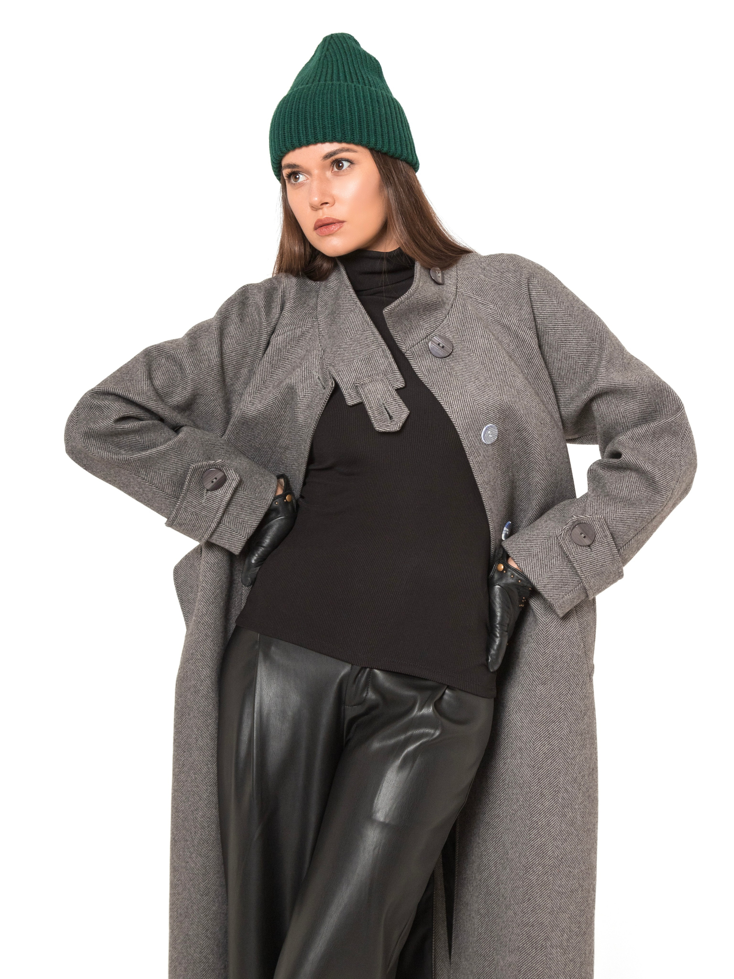 Пальто. Фотостудия для Wildberries Ozon