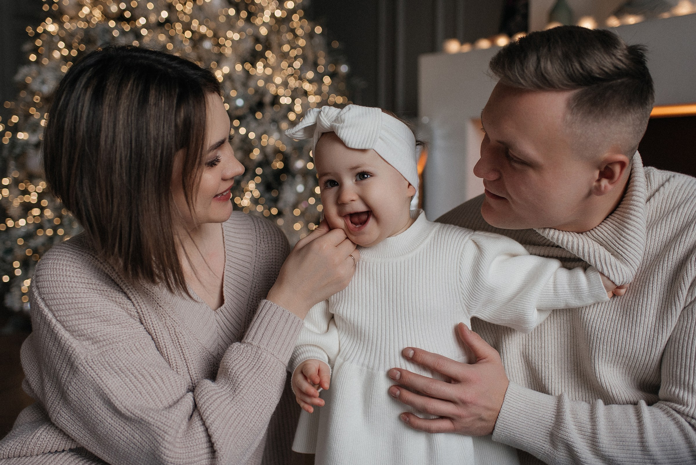 новогодняя семейная фотосессия в студии