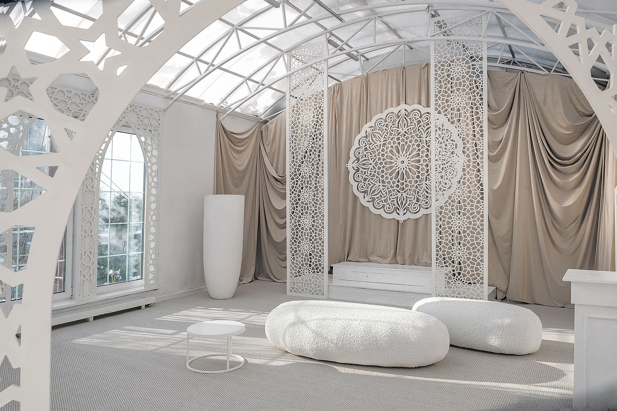 Студия SEVER — зал Крыша для предметной съемки Казань|Sale Easy