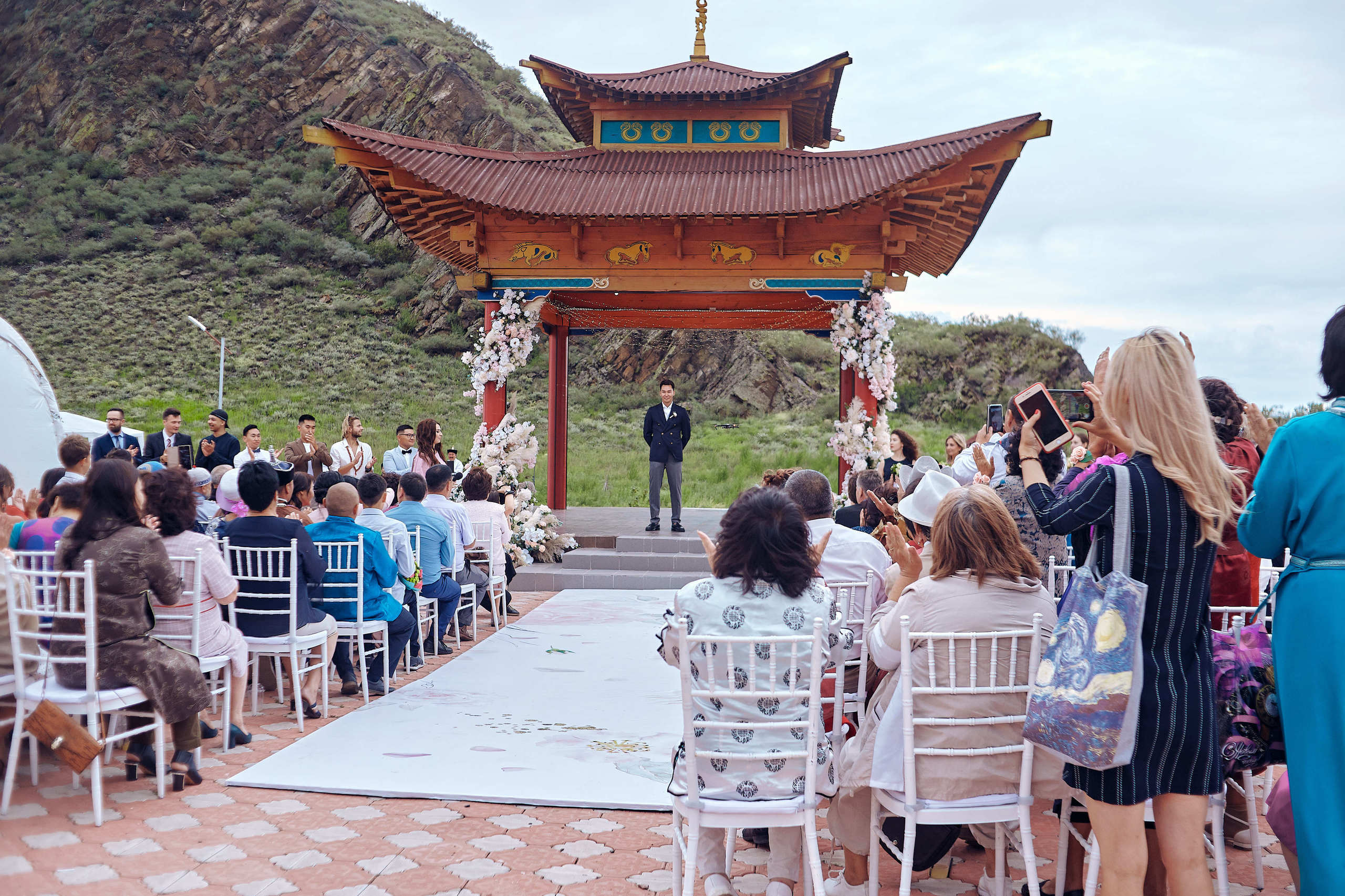 Чаян и Ай-Суу. Фотограф Айдын Седип в Кызыле